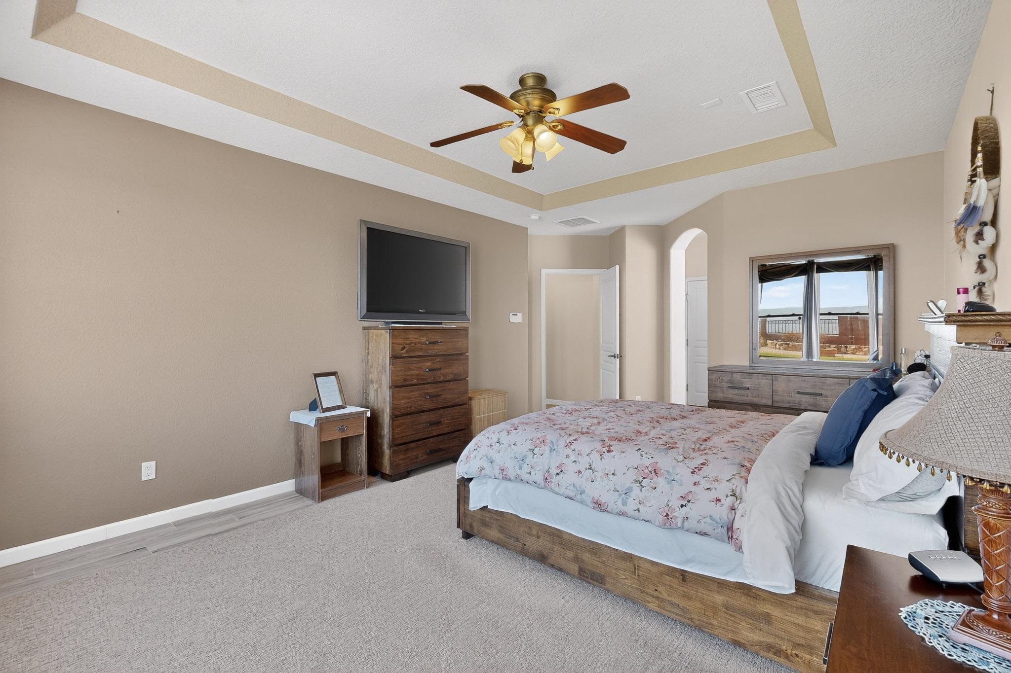 10200 Avenida Vista Sol NW