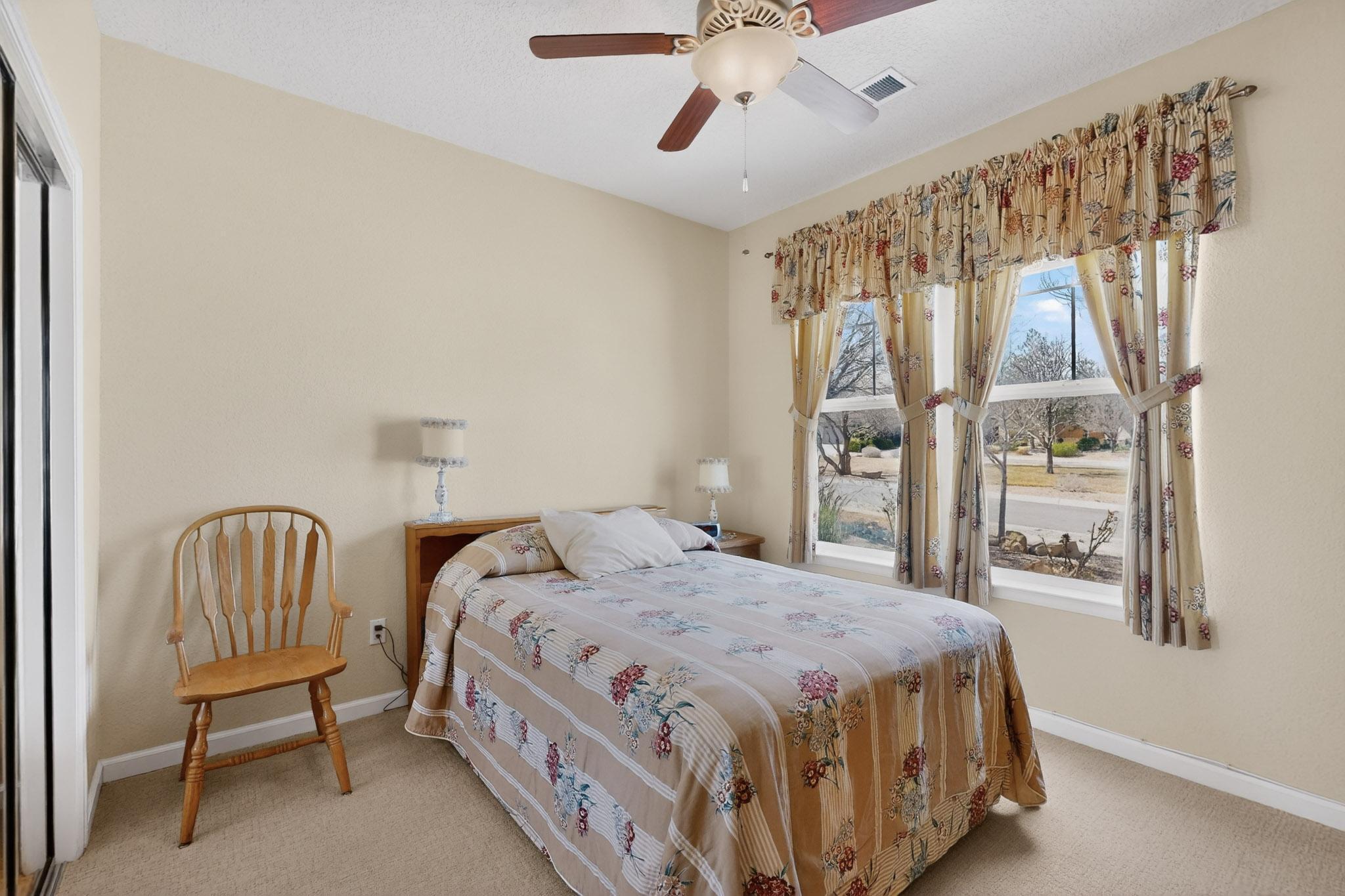 10200 Avenida Vista Sol NW