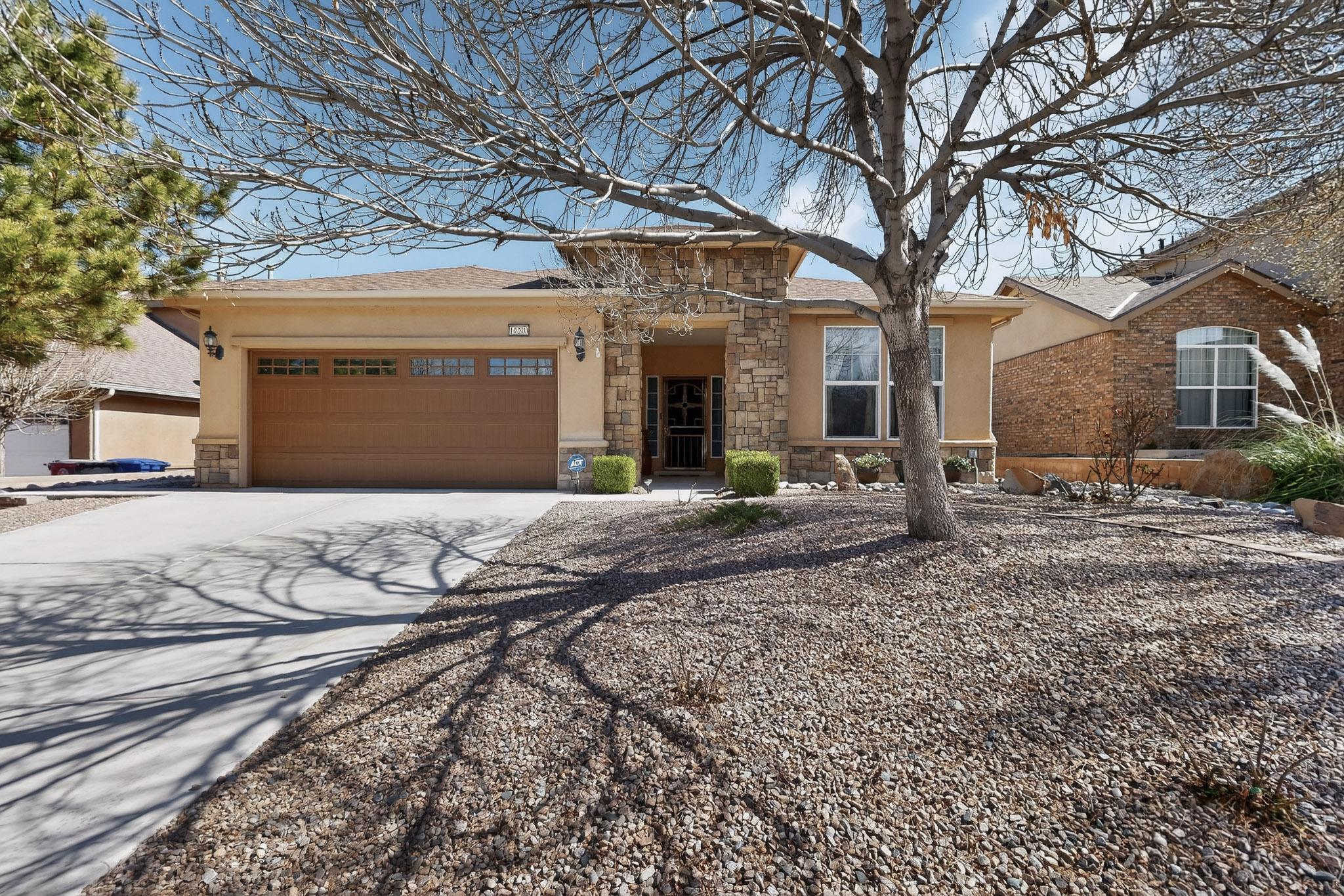 10200 Avenida Vista Sol NW