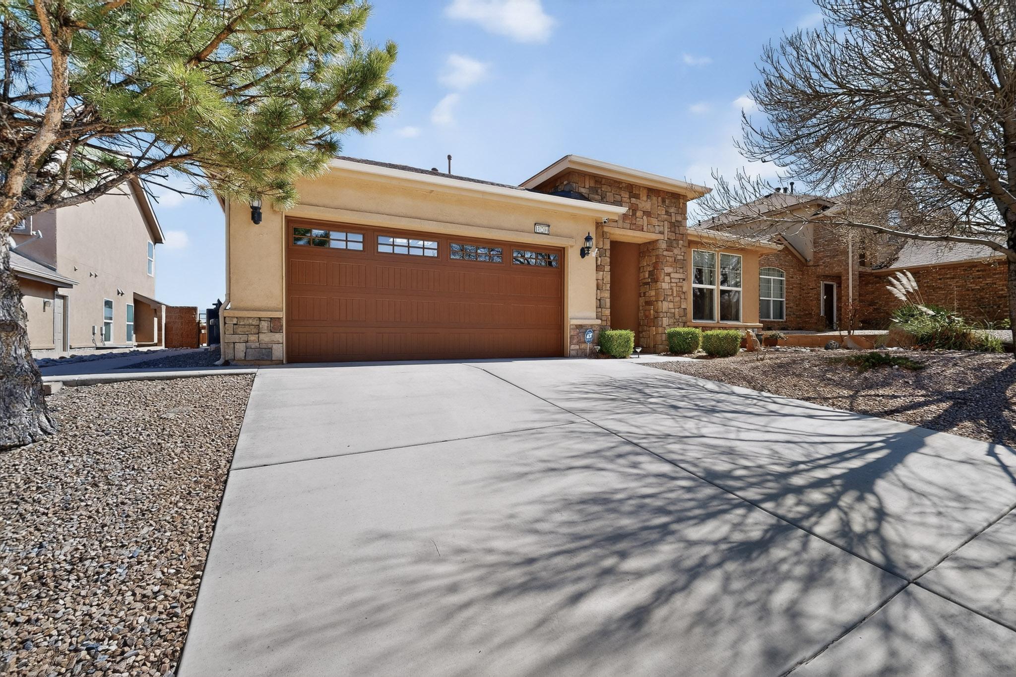 10200 Avenida Vista Sol NW