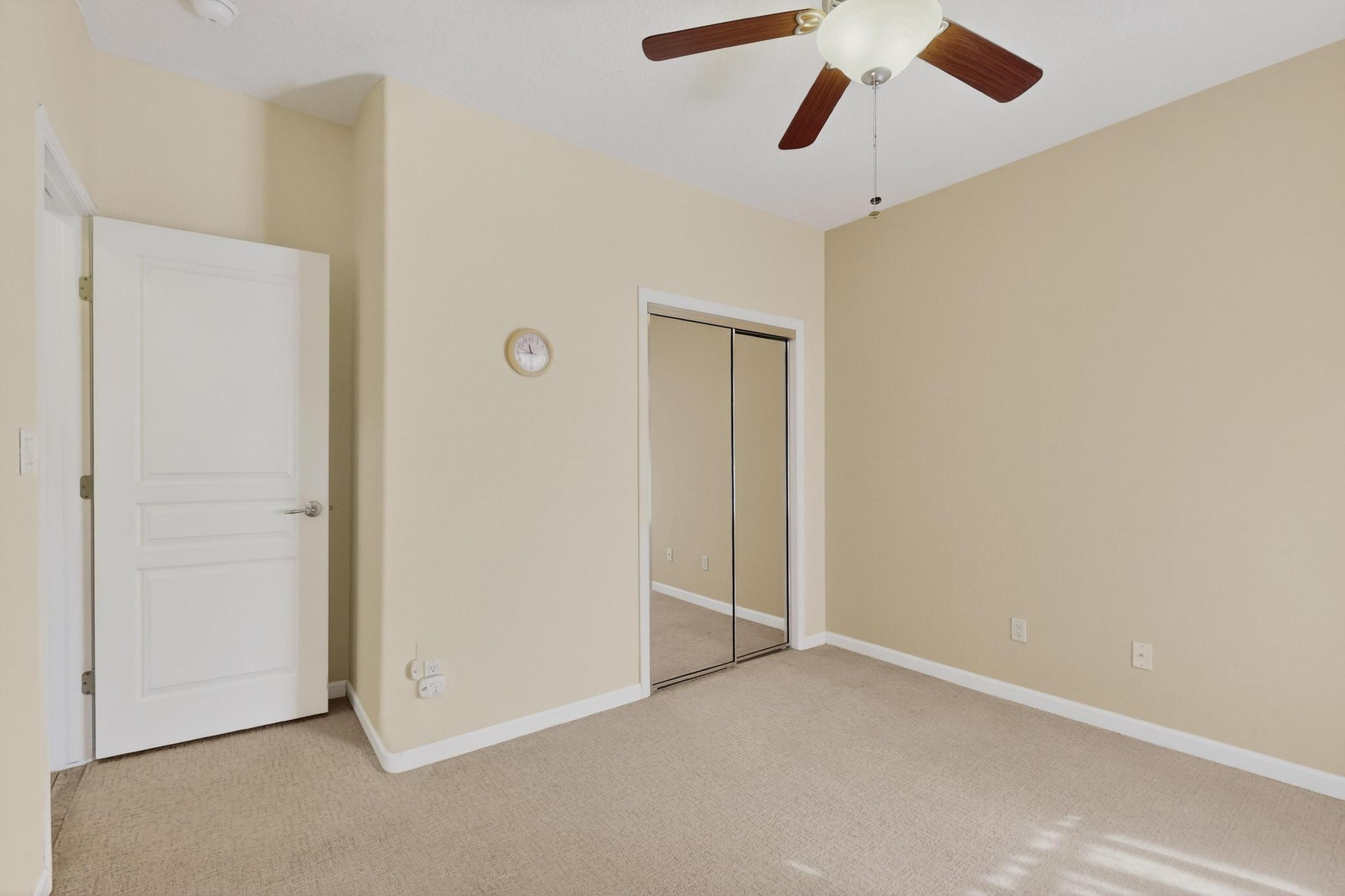 10200 Avenida Vista Sol NW