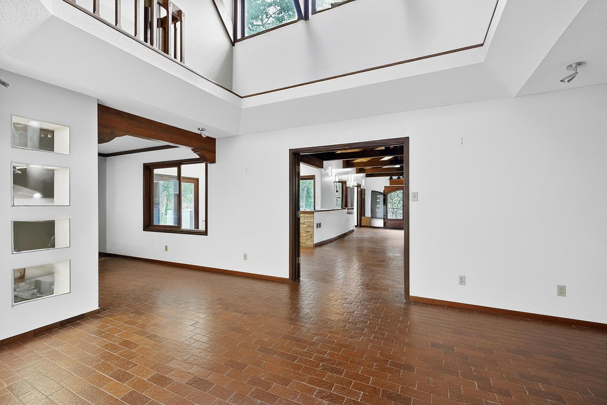 160 Andrews Lane