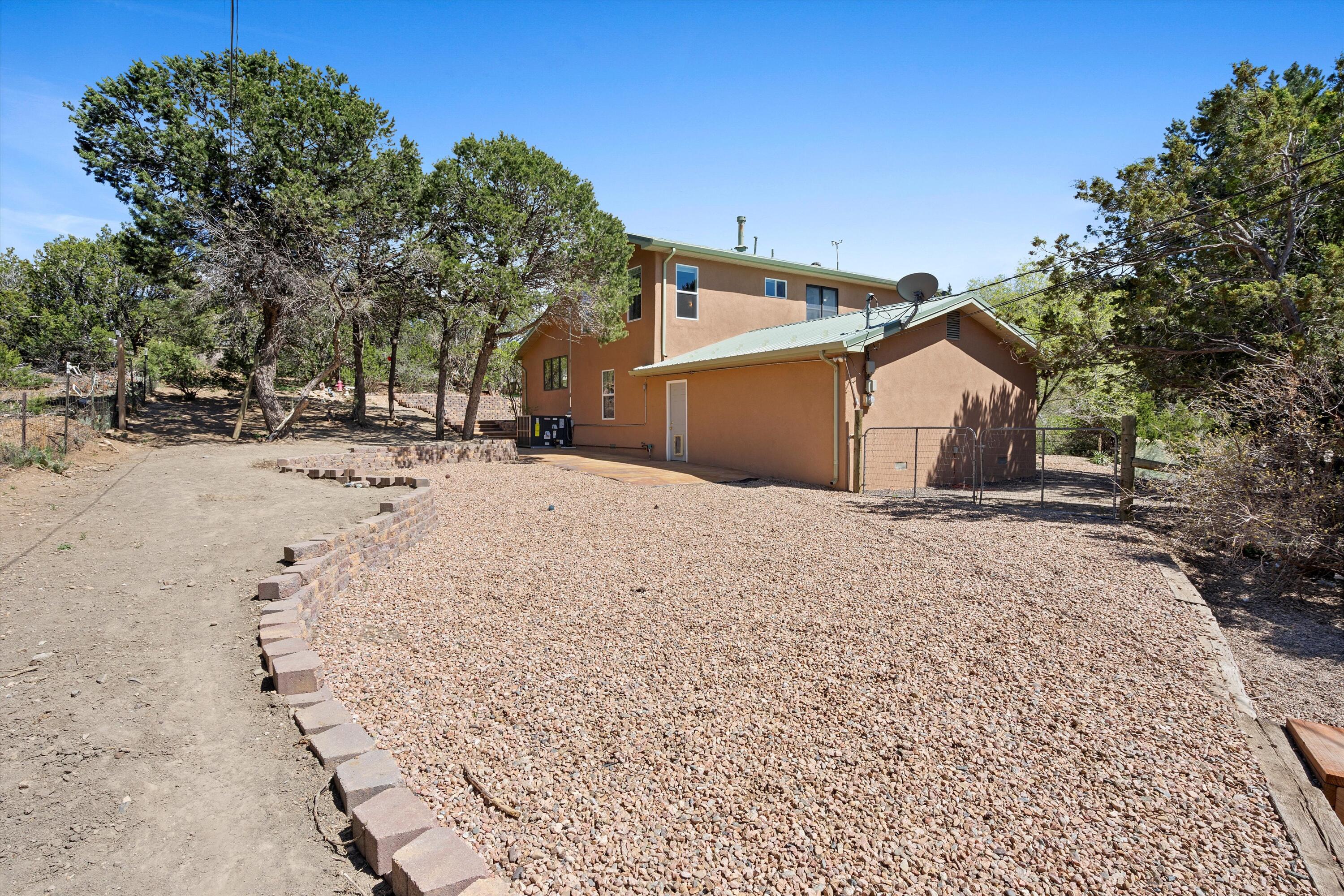 11 Eagle Trail