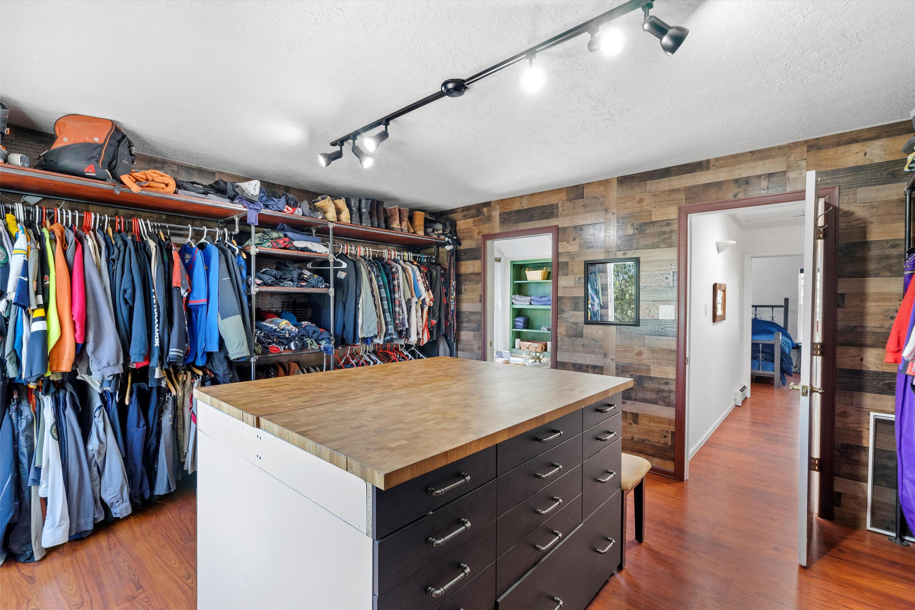 11 Eagle Trail