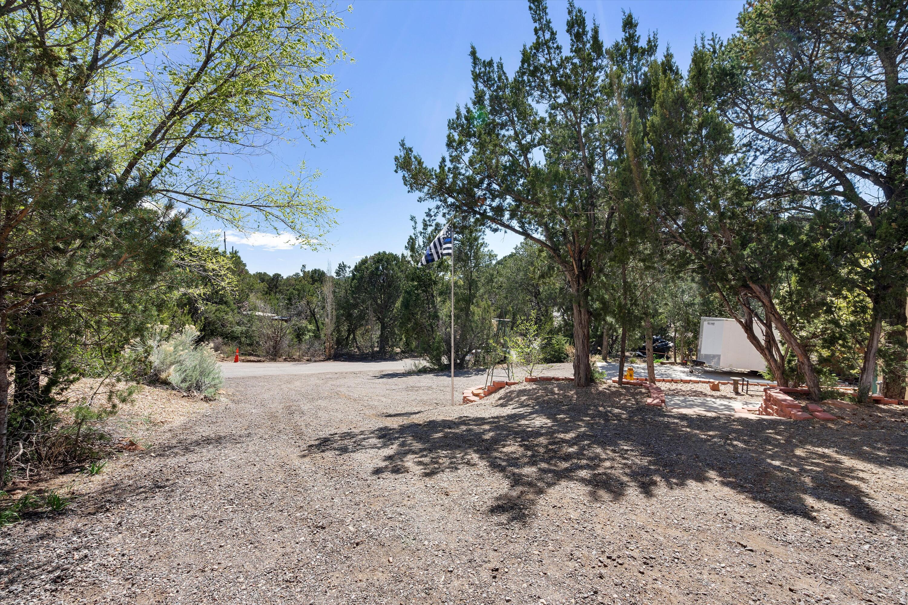 11 Eagle Trail