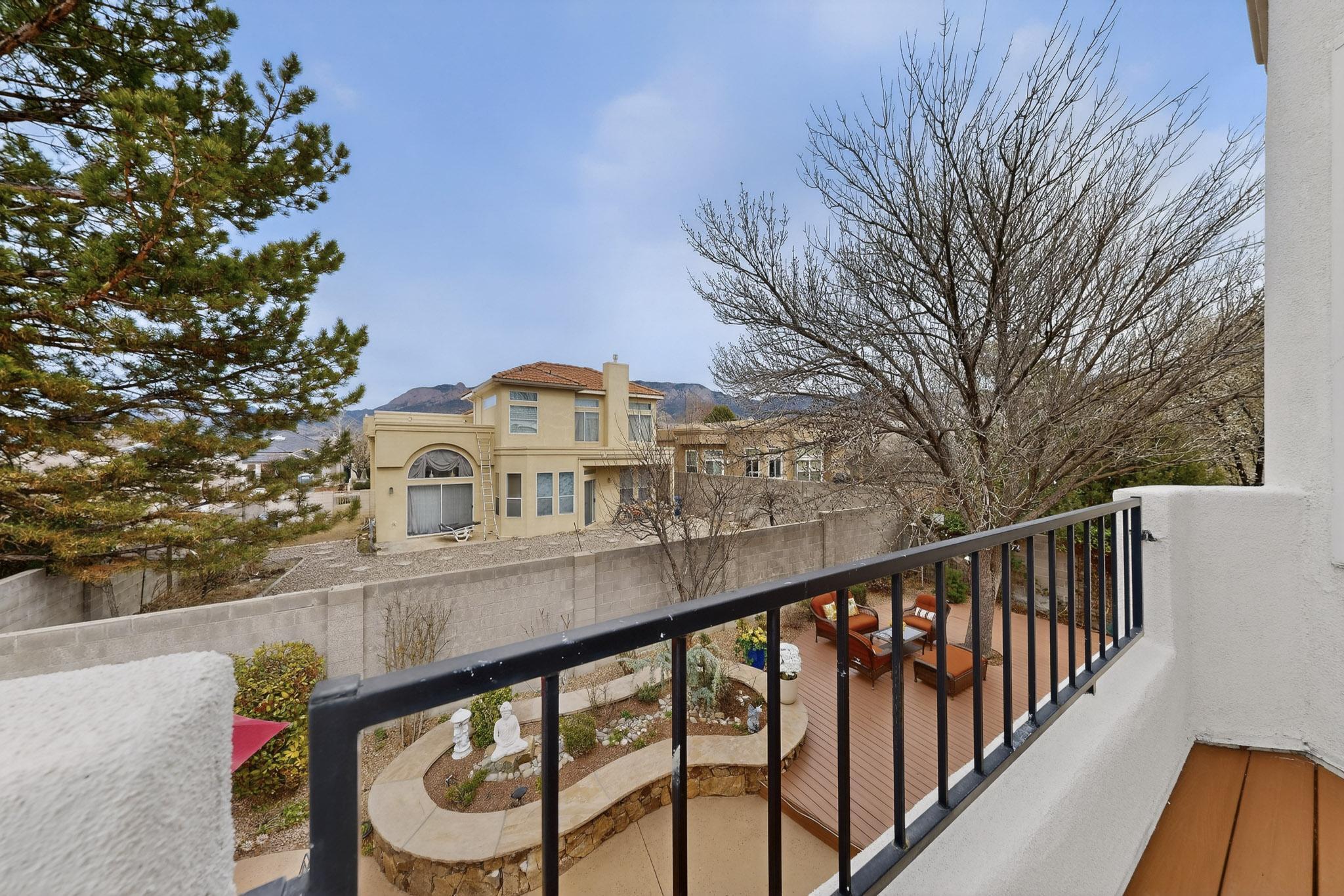 11209 Desert Classic Lane NE