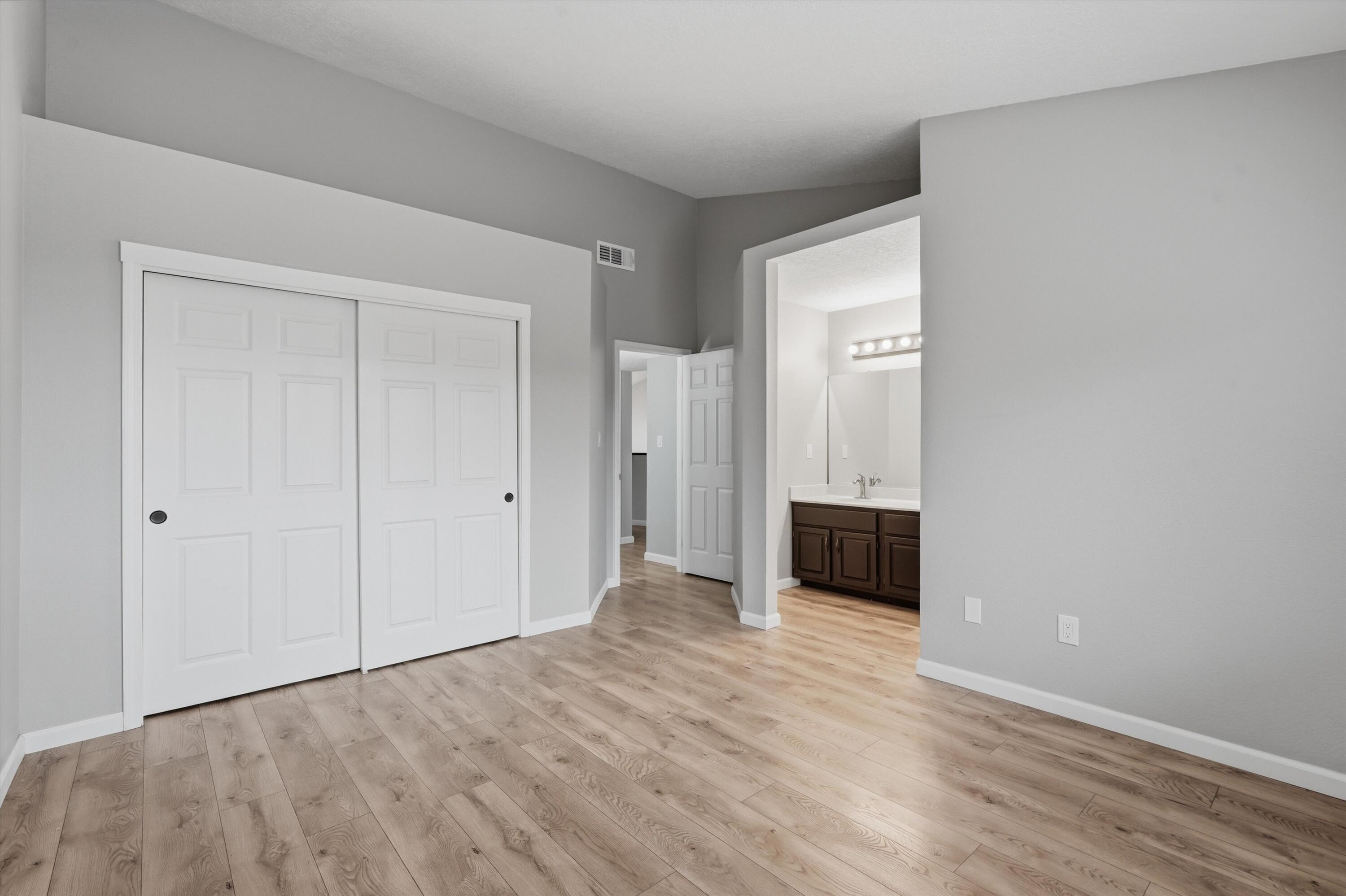 4608 Fairfax Drive NW
