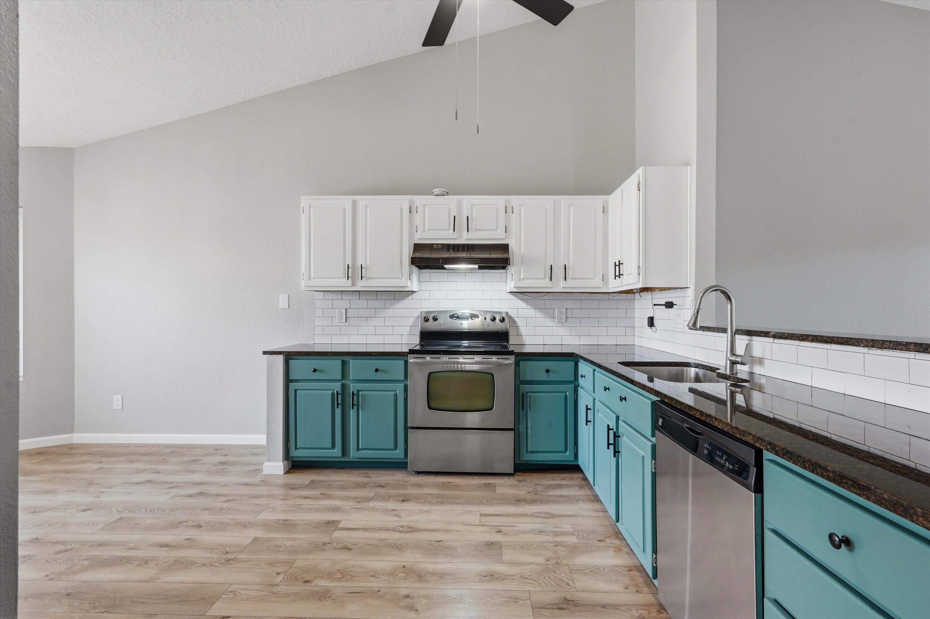 4608 Fairfax Drive NW