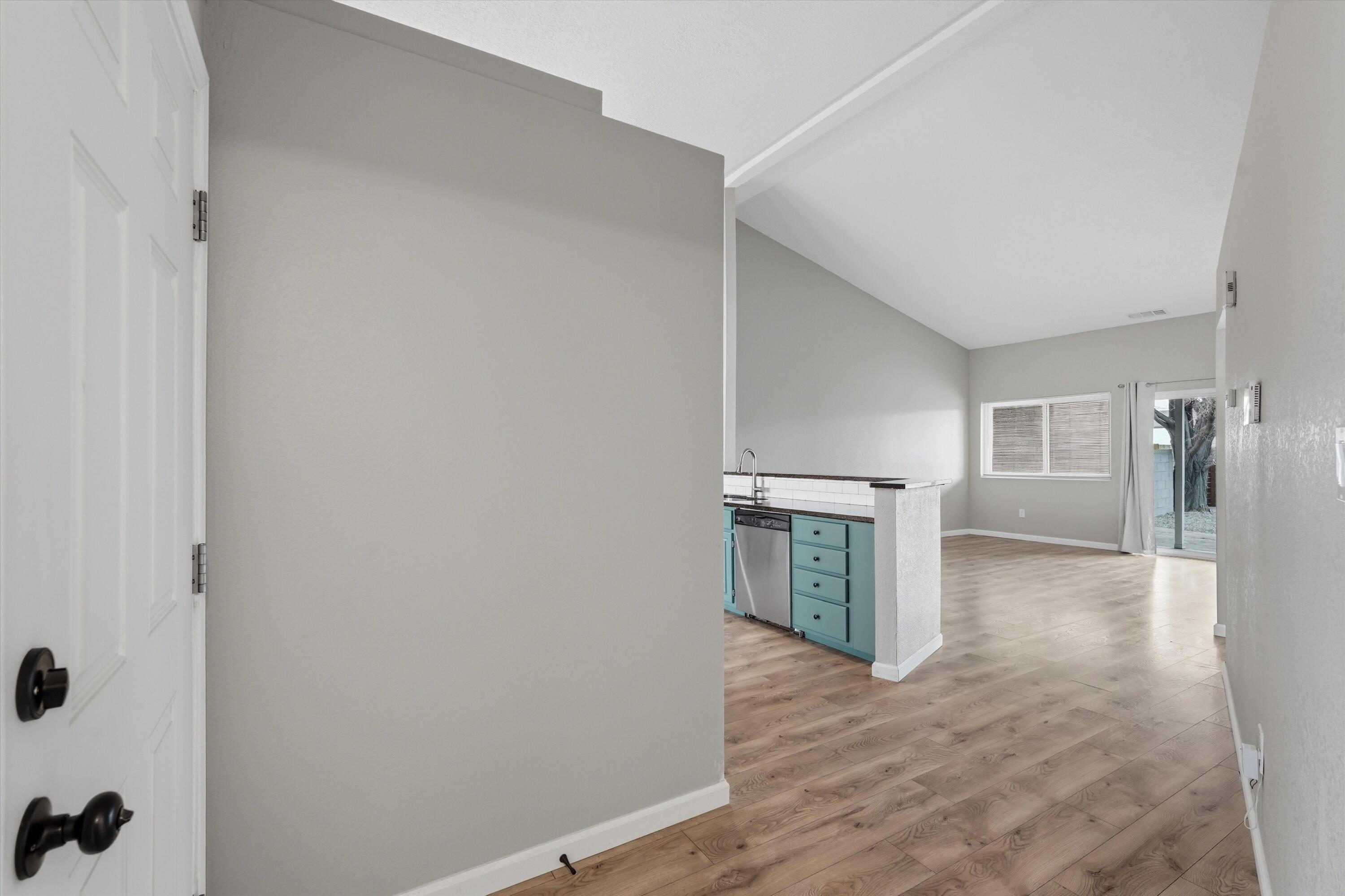 4608 Fairfax Drive NW