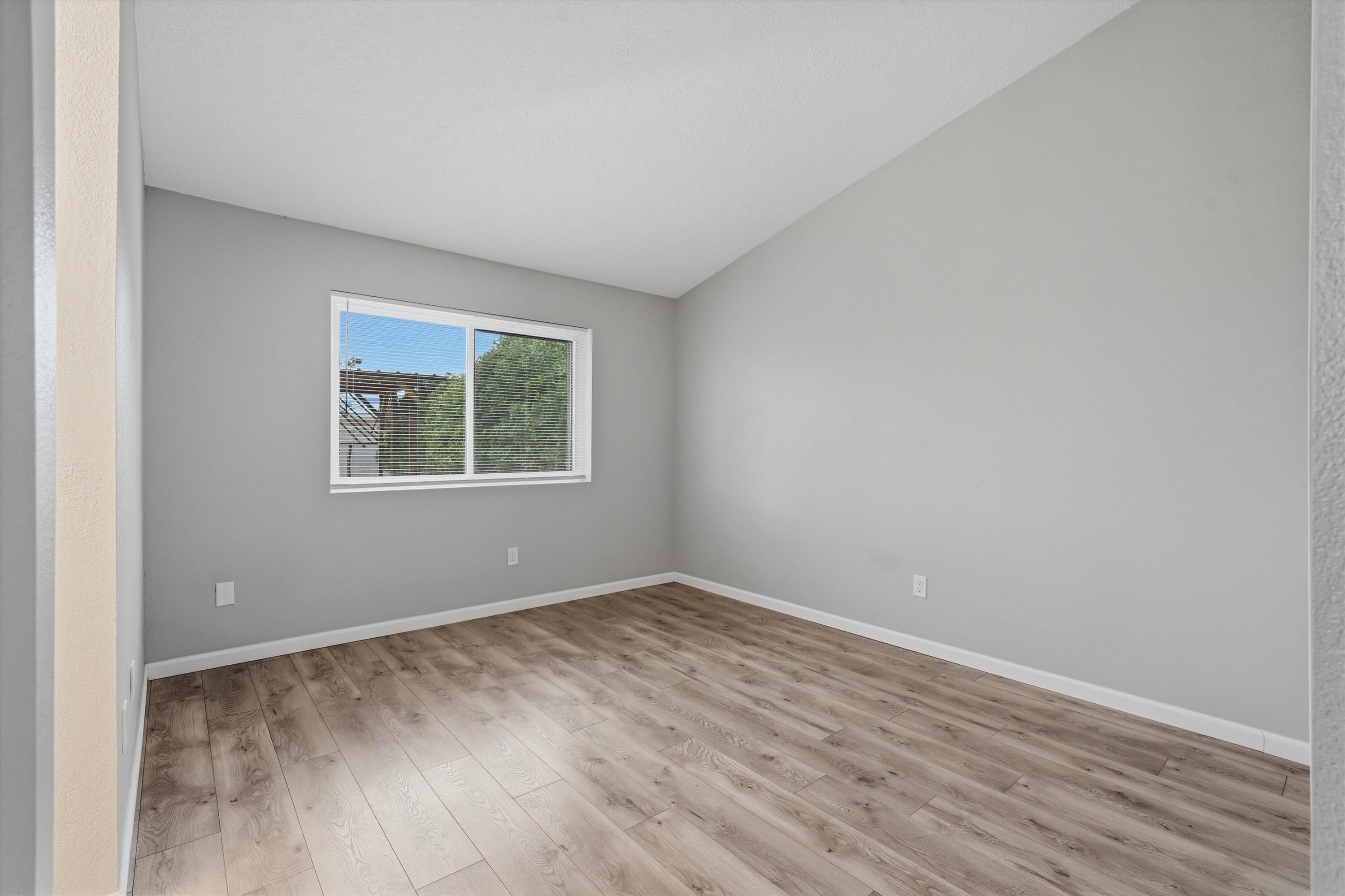 4608 Fairfax Drive NW