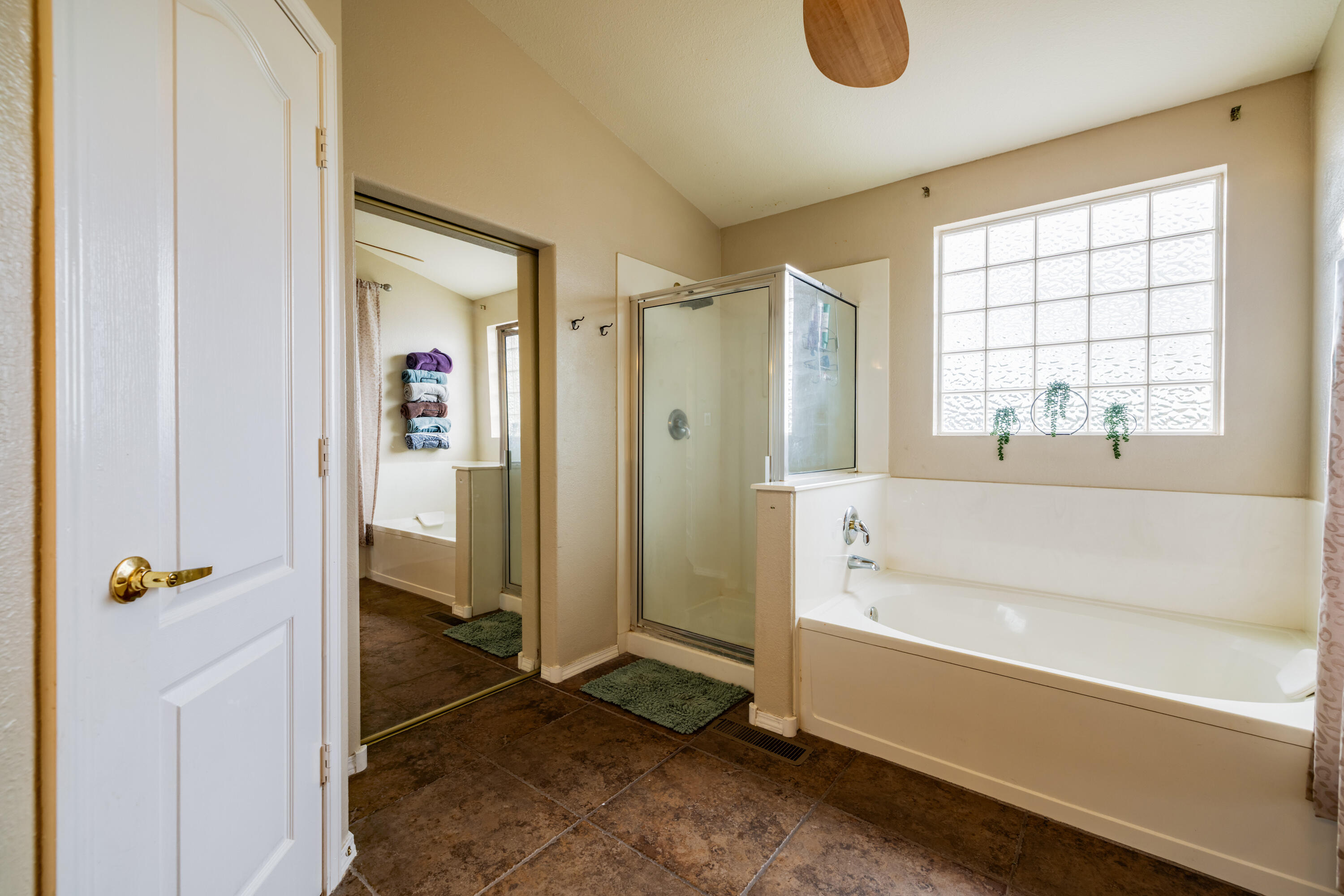 10440 Calle Hermosa Court NW