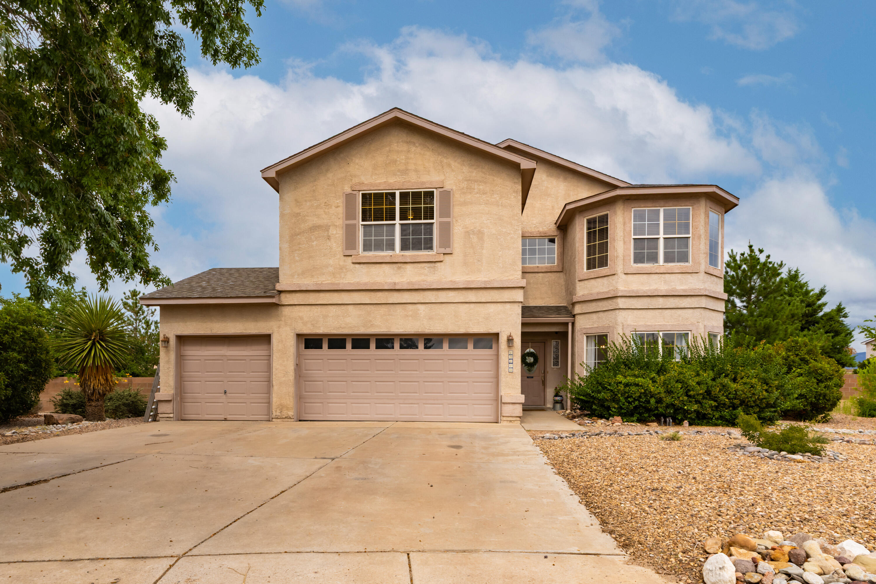 10440 Calle Hermosa Court NW