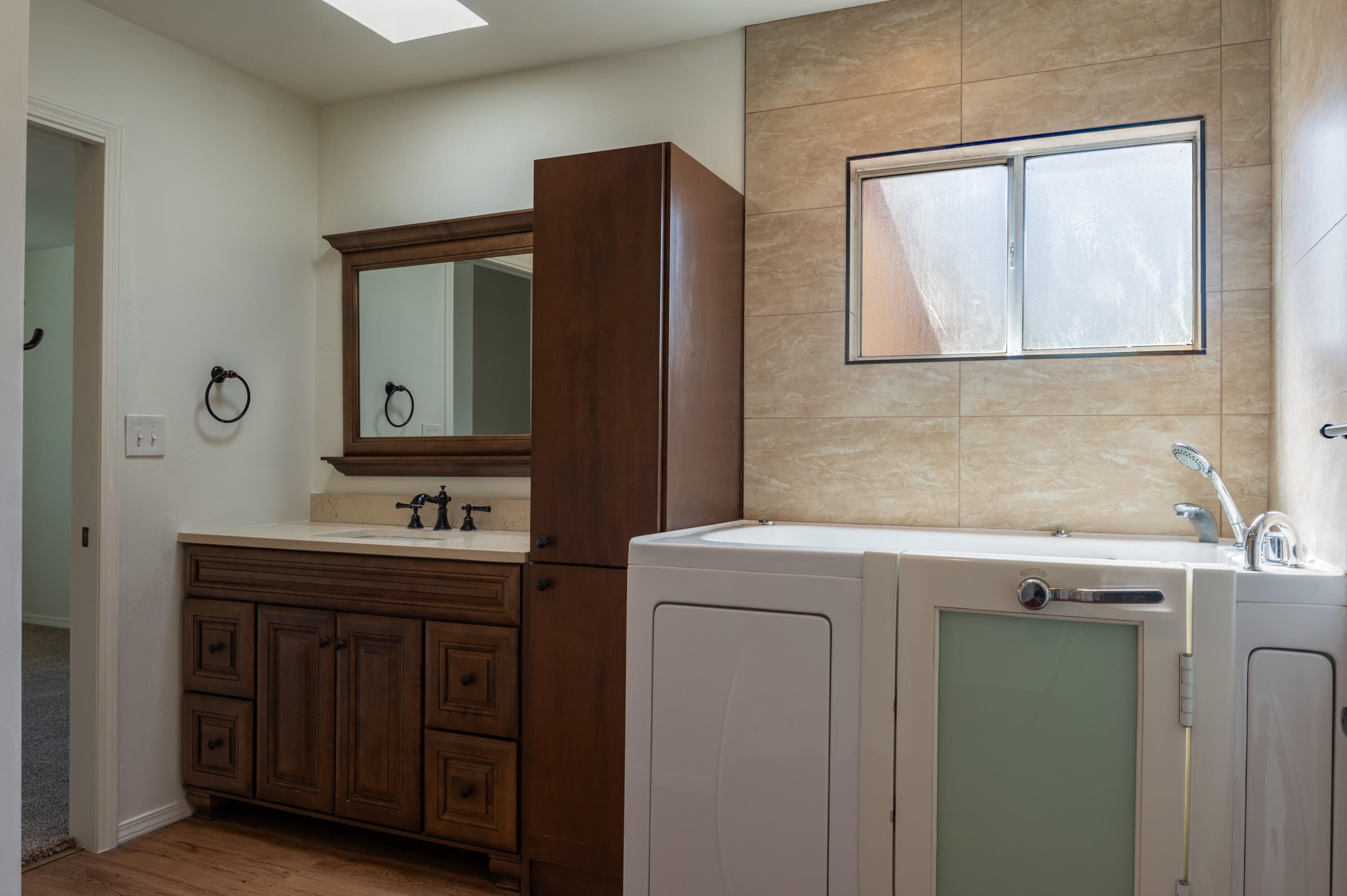 2014 General Somervell Street NE