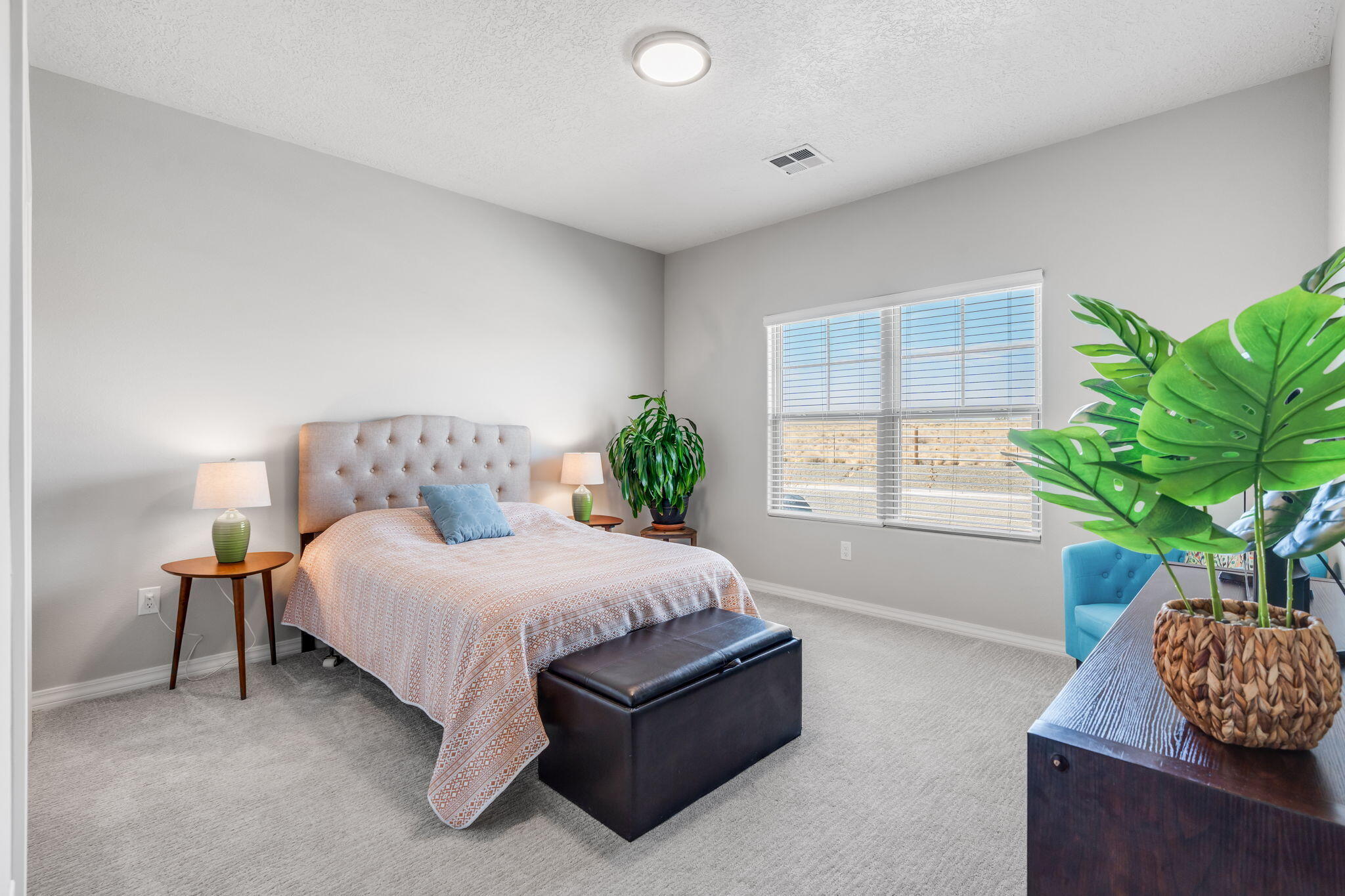 8848 Mancos Street NW