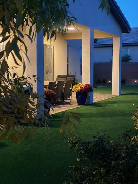 8848 Mancos Street NW