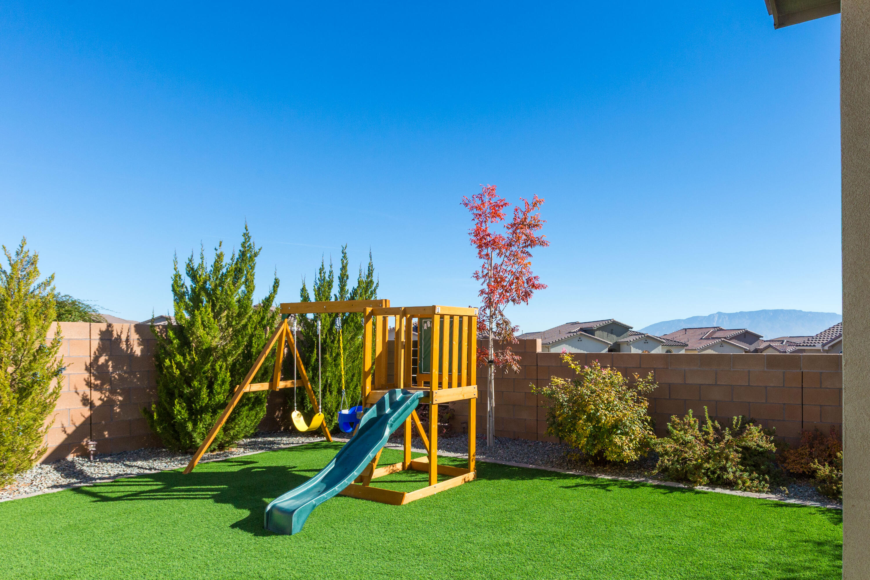 8848 Mancos Street NW