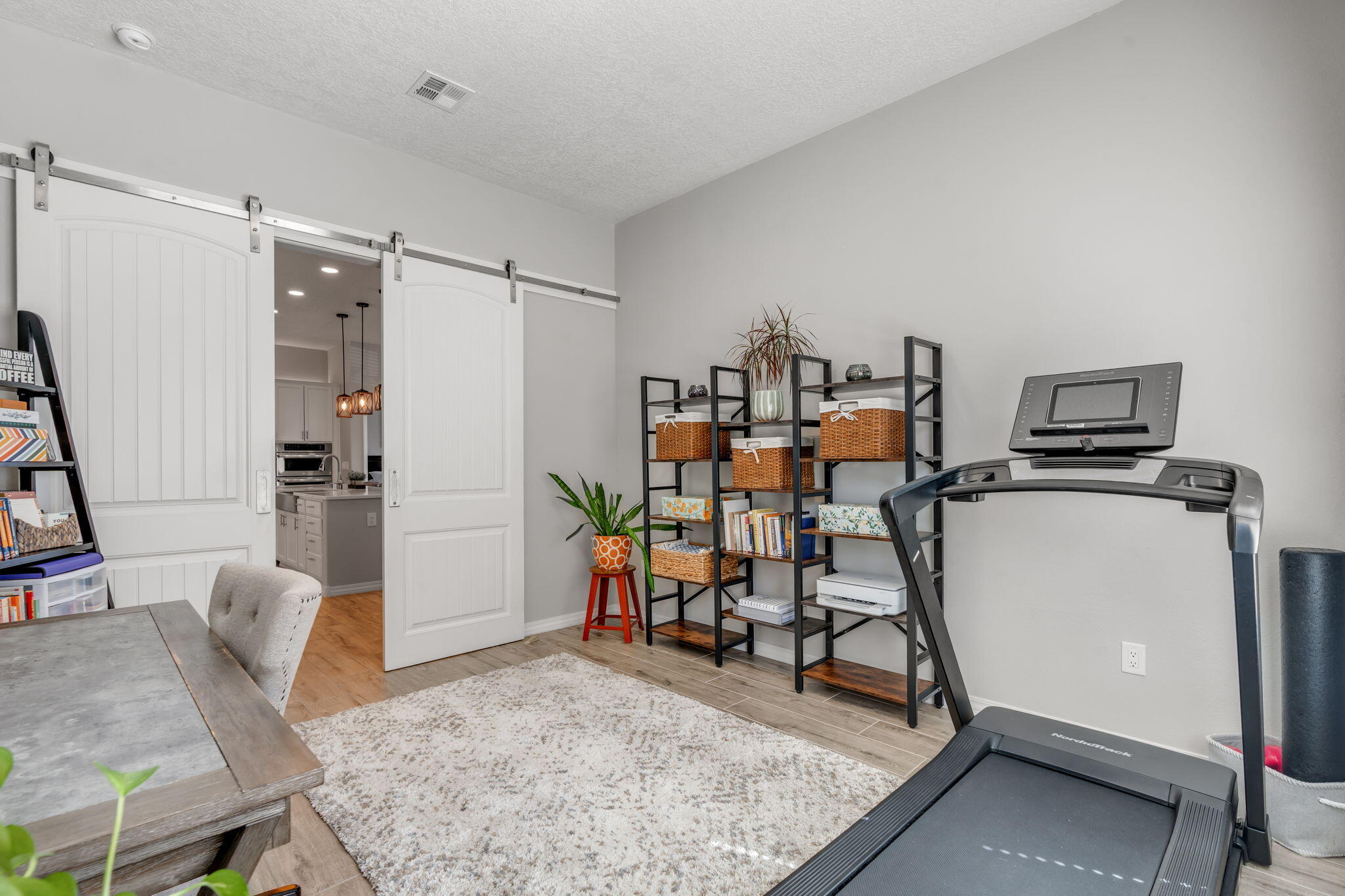 8848 Mancos Street NW