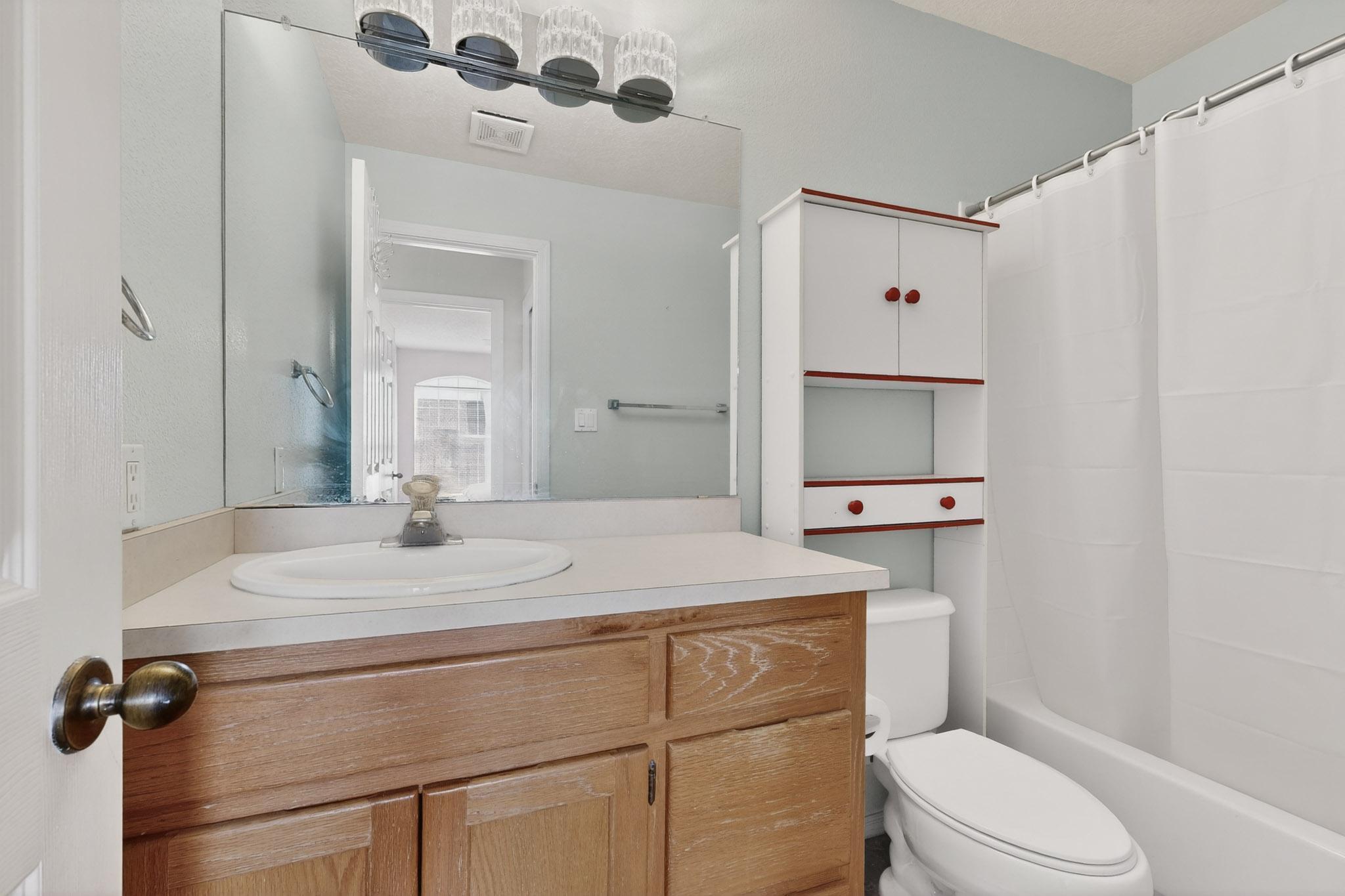 7201 Natalie Janae Lane NE