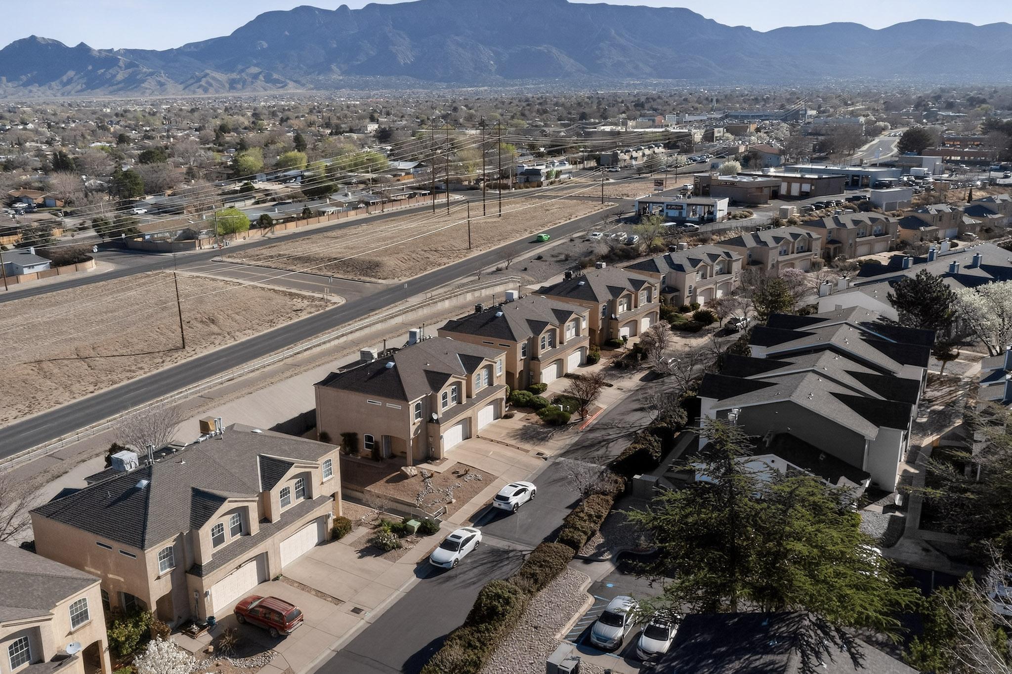 7201 Natalie Janae Lane NE