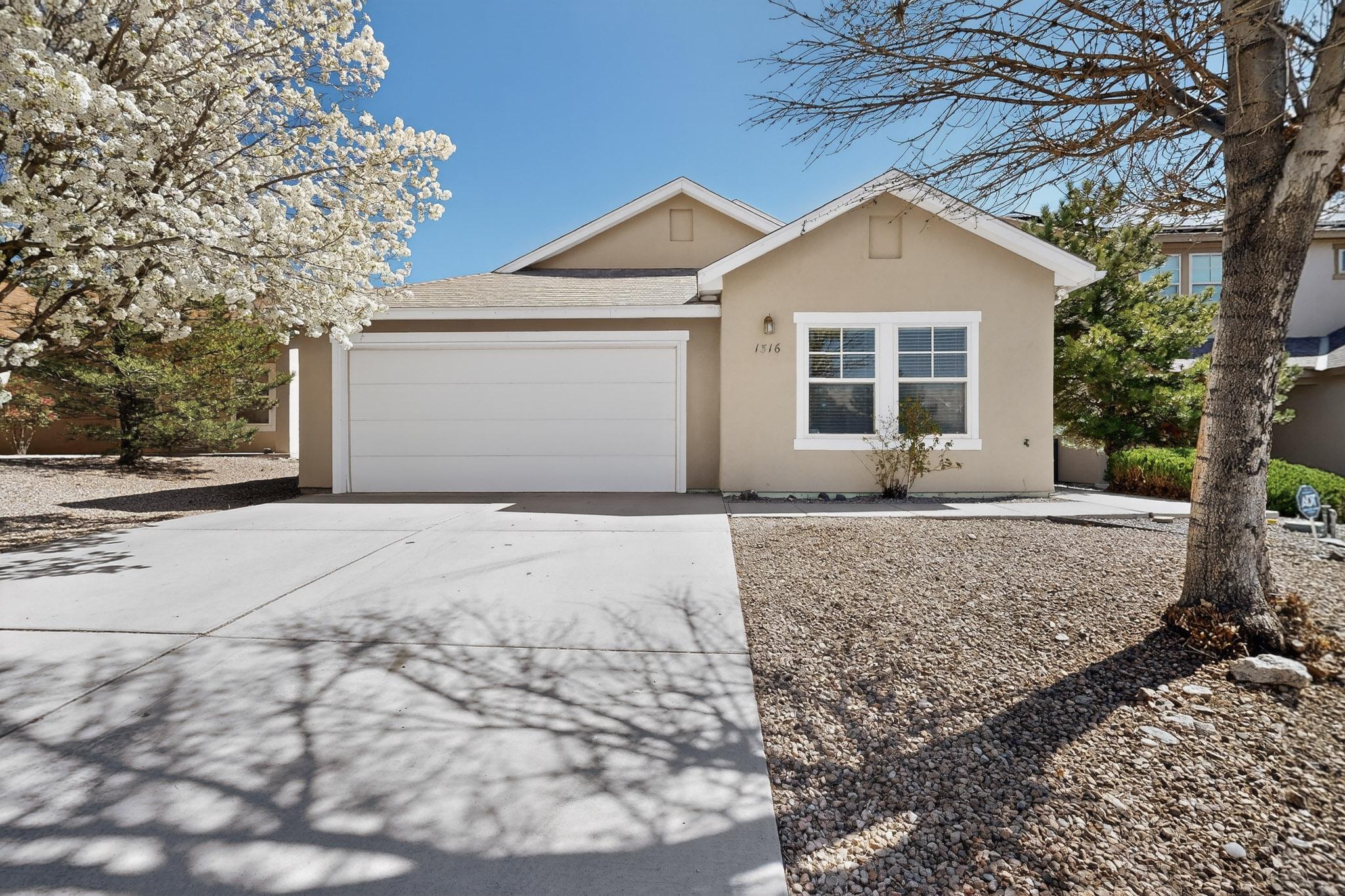 1316 Reynosa Loop SE