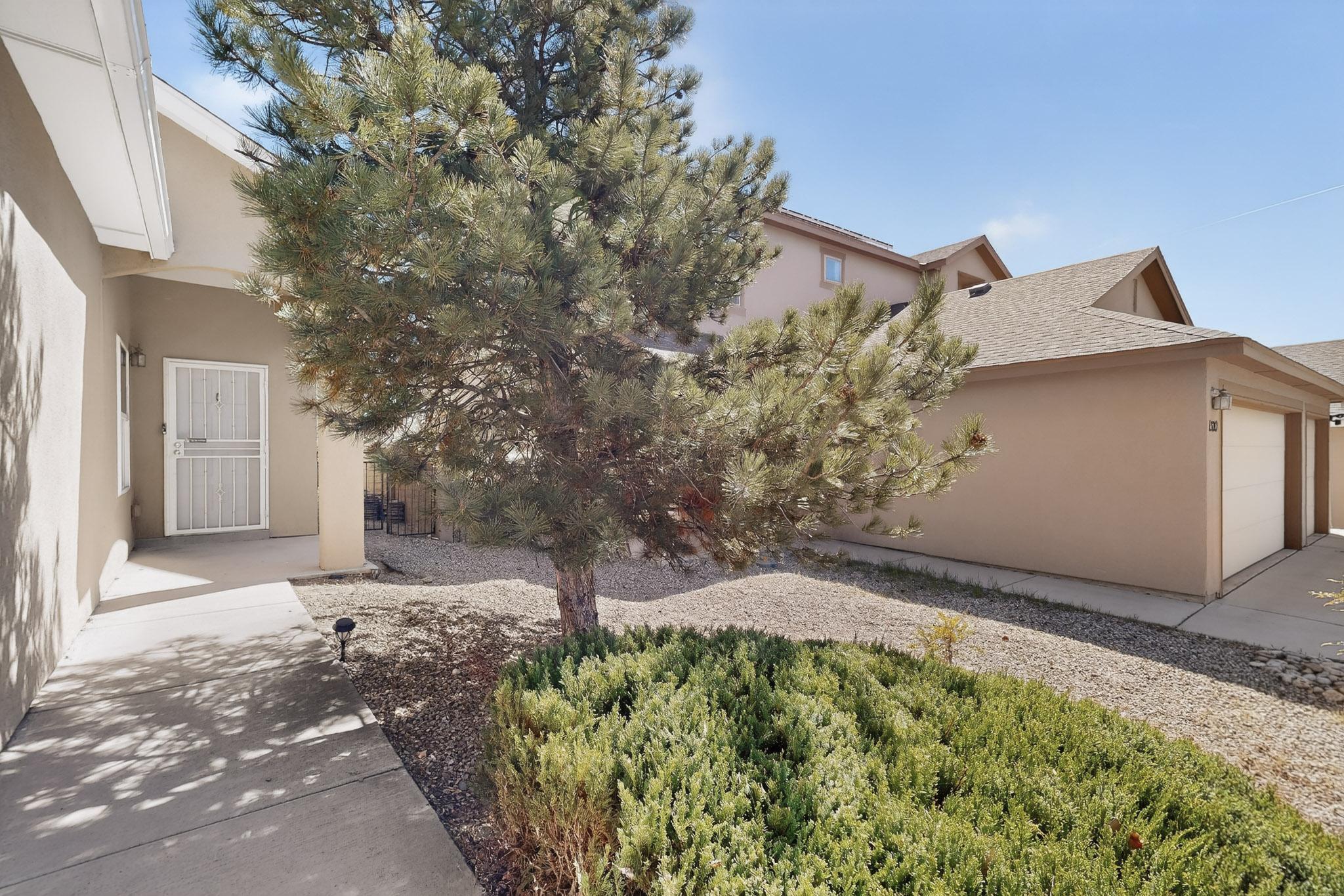 1316 Reynosa Loop SE