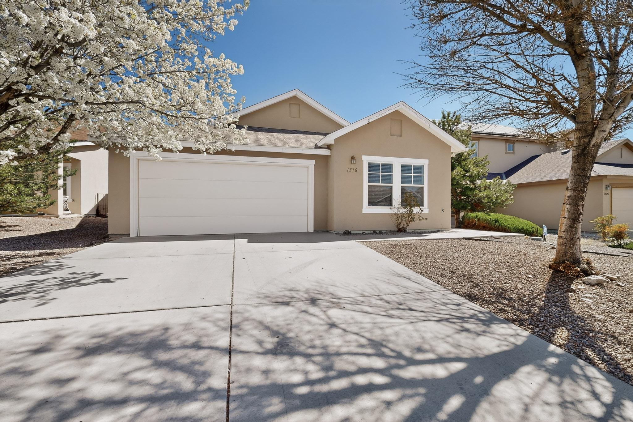 1316 Reynosa Loop SE