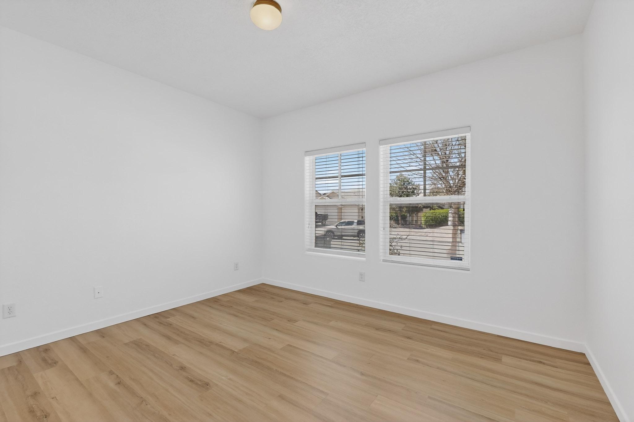 1316 Reynosa Loop SE