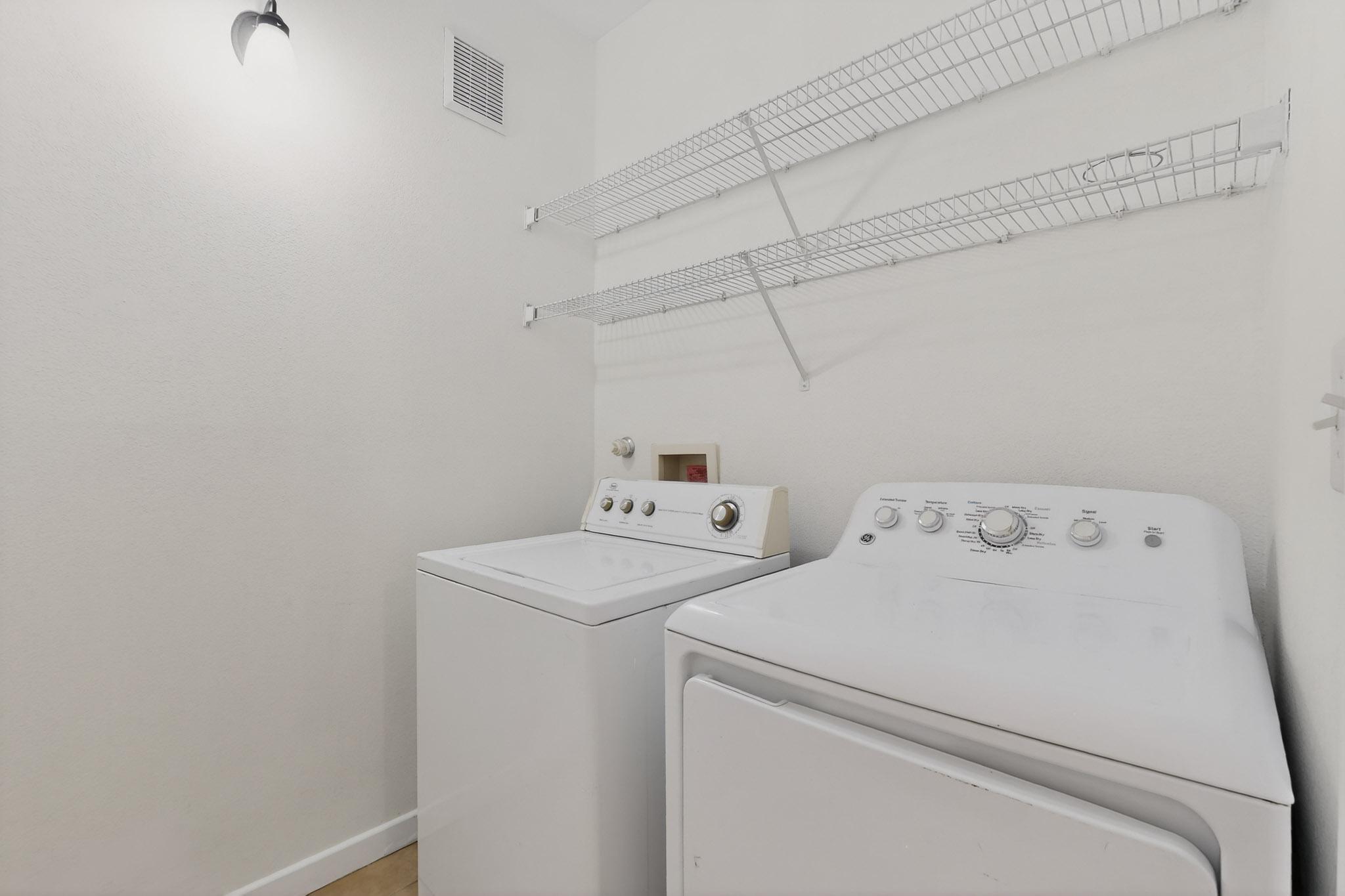 1316 Reynosa Loop SE