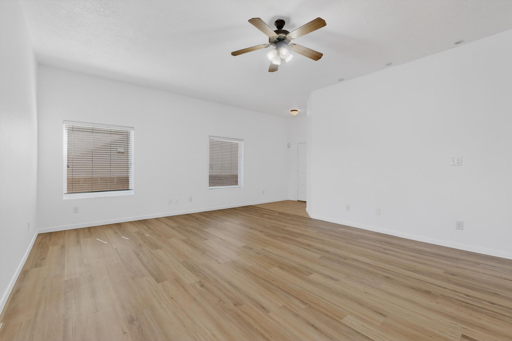 1316 Reynosa Loop SE