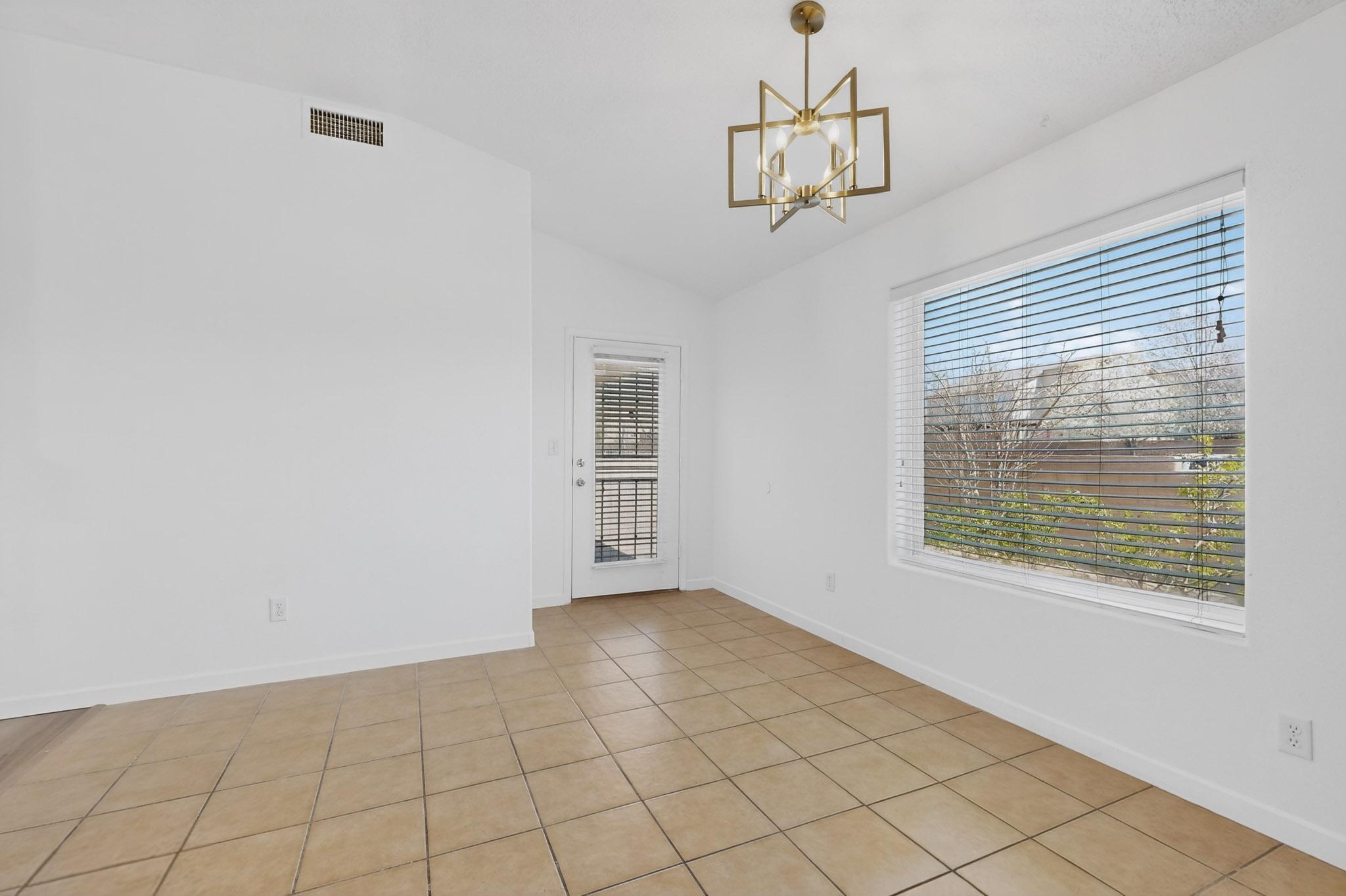 1316 Reynosa Loop SE