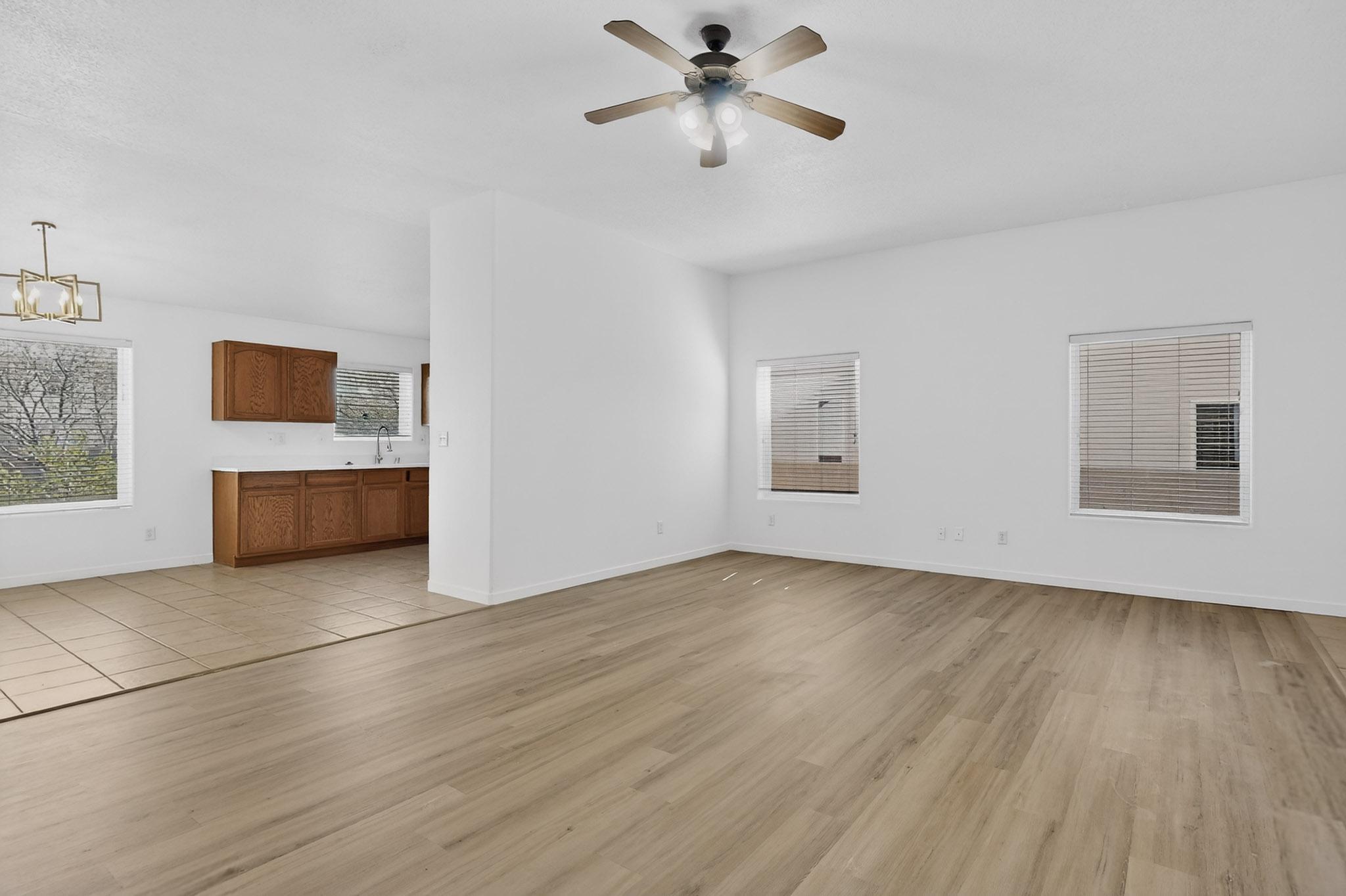 1316 Reynosa Loop SE