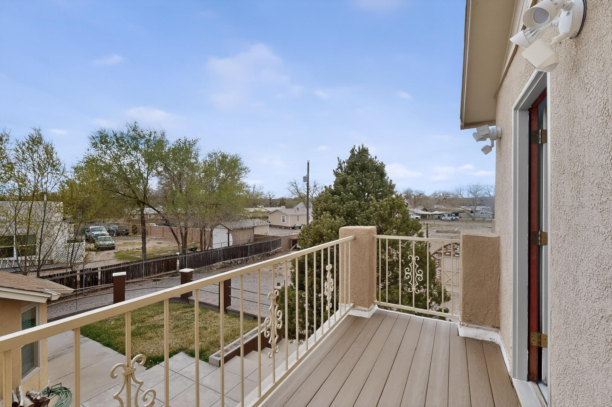 7129 Isleta Boulevard SW