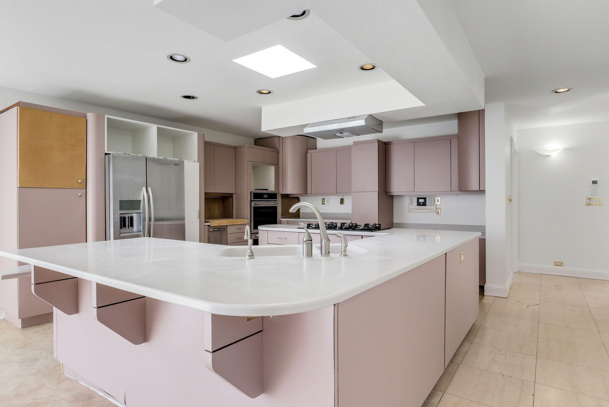 4411 Constitution Avenue NE