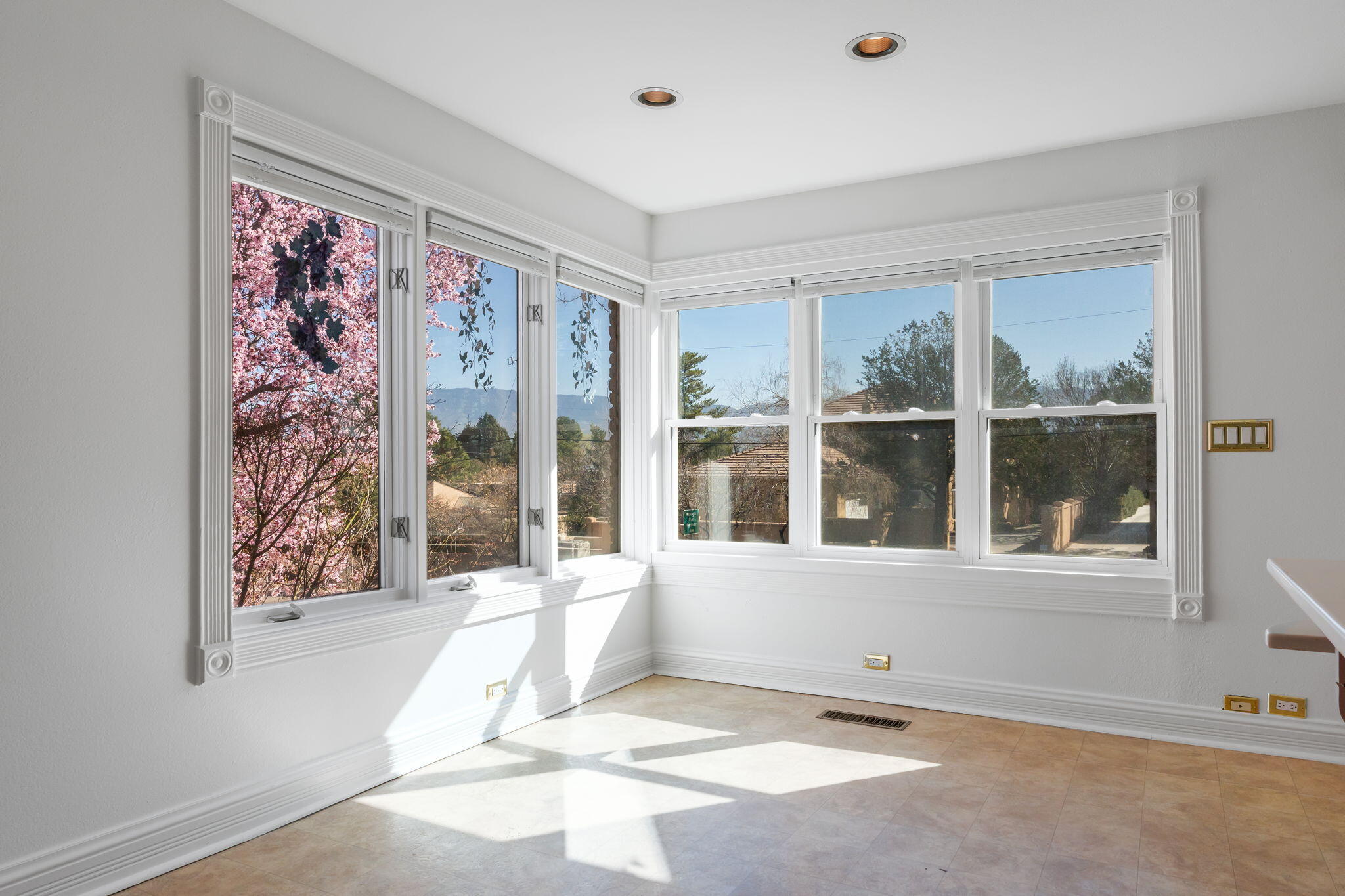 4411 Constitution Avenue NE