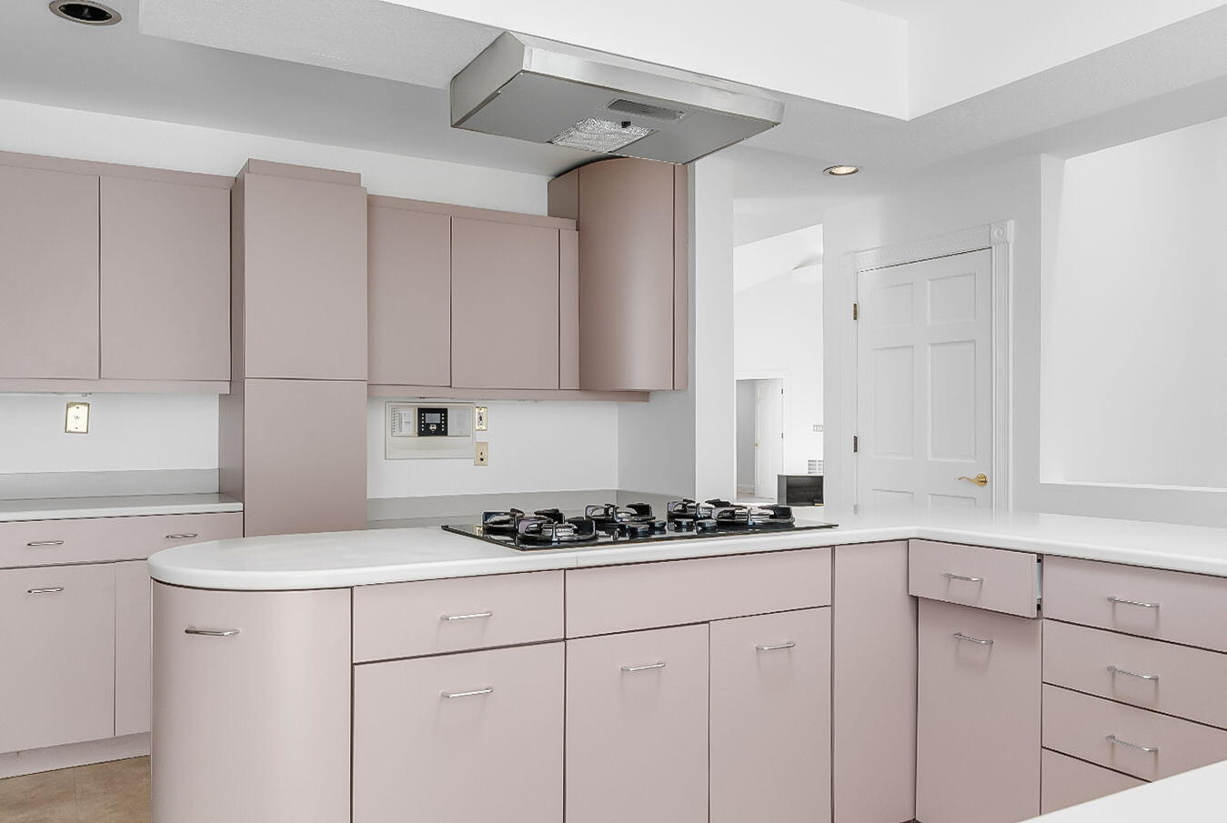 4411 Constitution Avenue NE