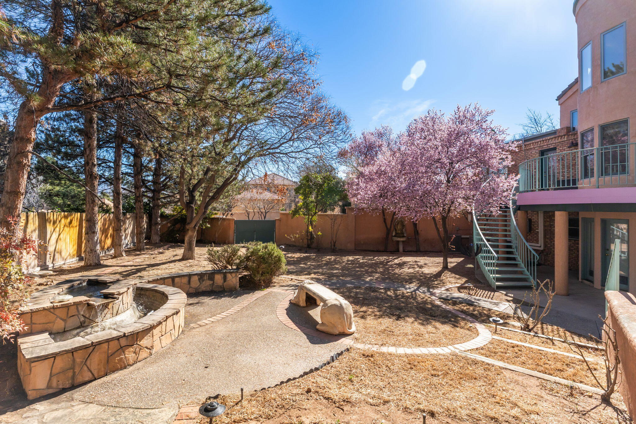 4411 Constitution Avenue NE