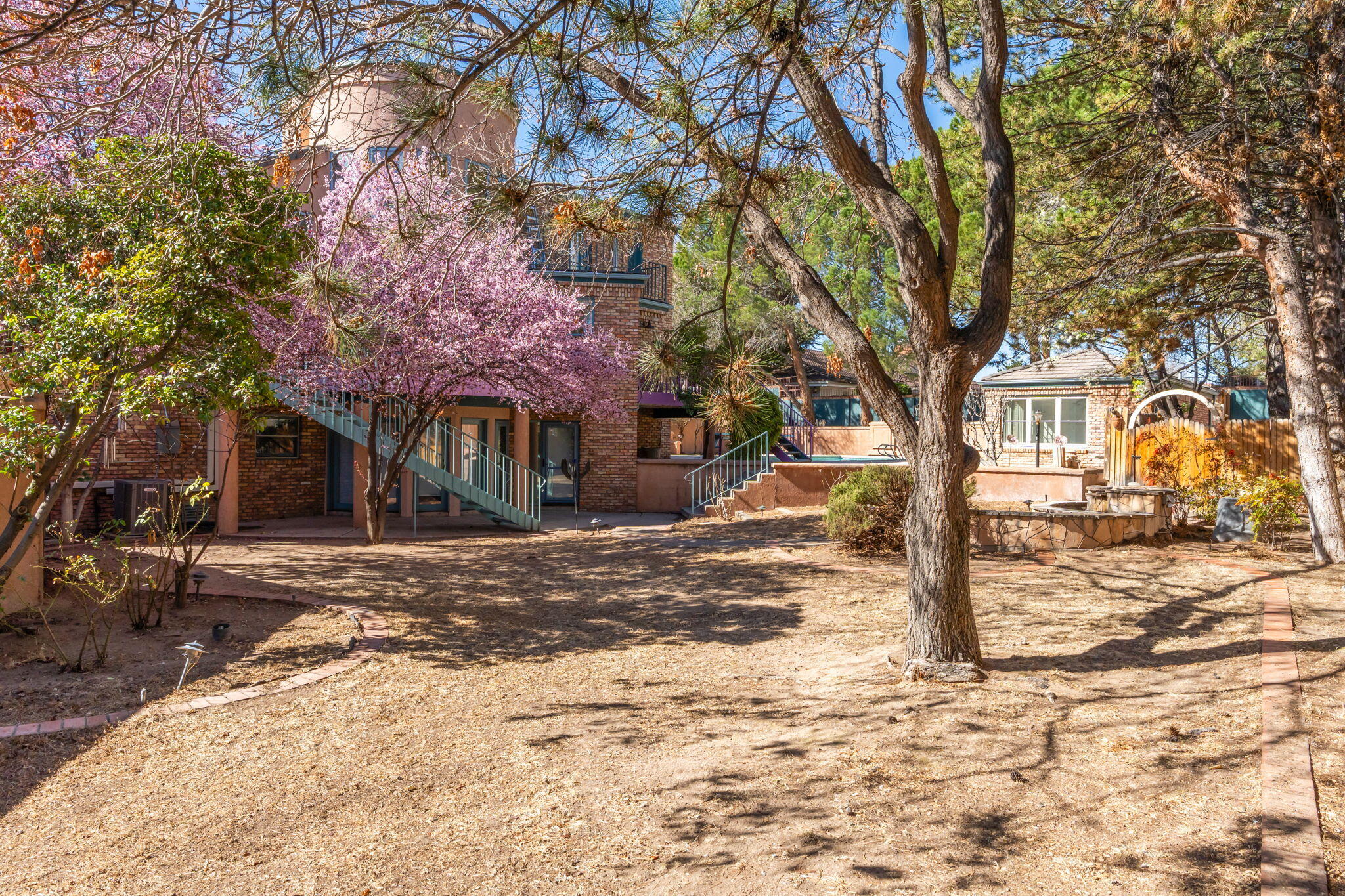 4411 Constitution Avenue NE