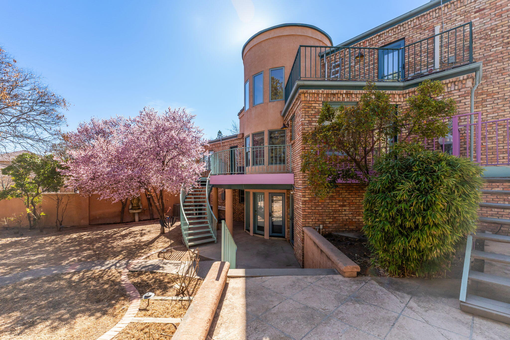 4411 Constitution Avenue NE