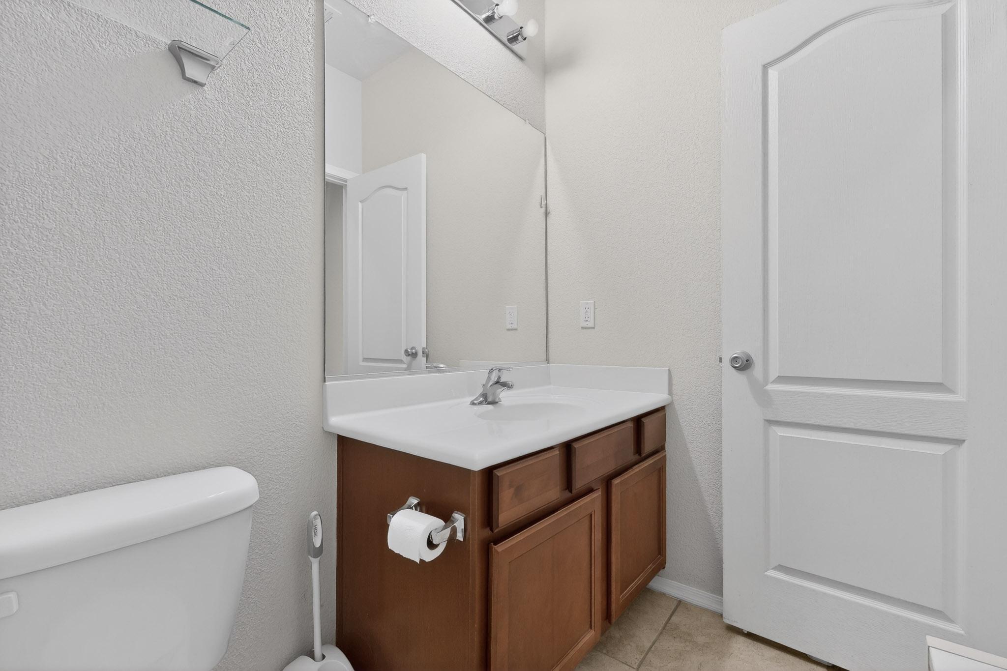 6701 Mountain Hawk Loop NE