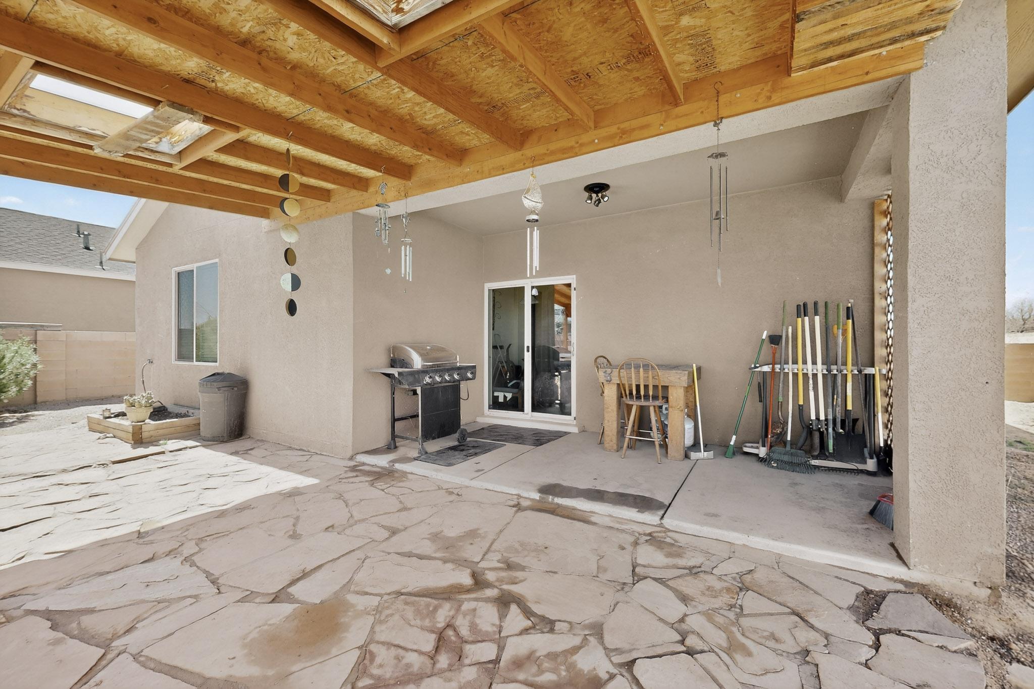 6701 Mountain Hawk Loop NE