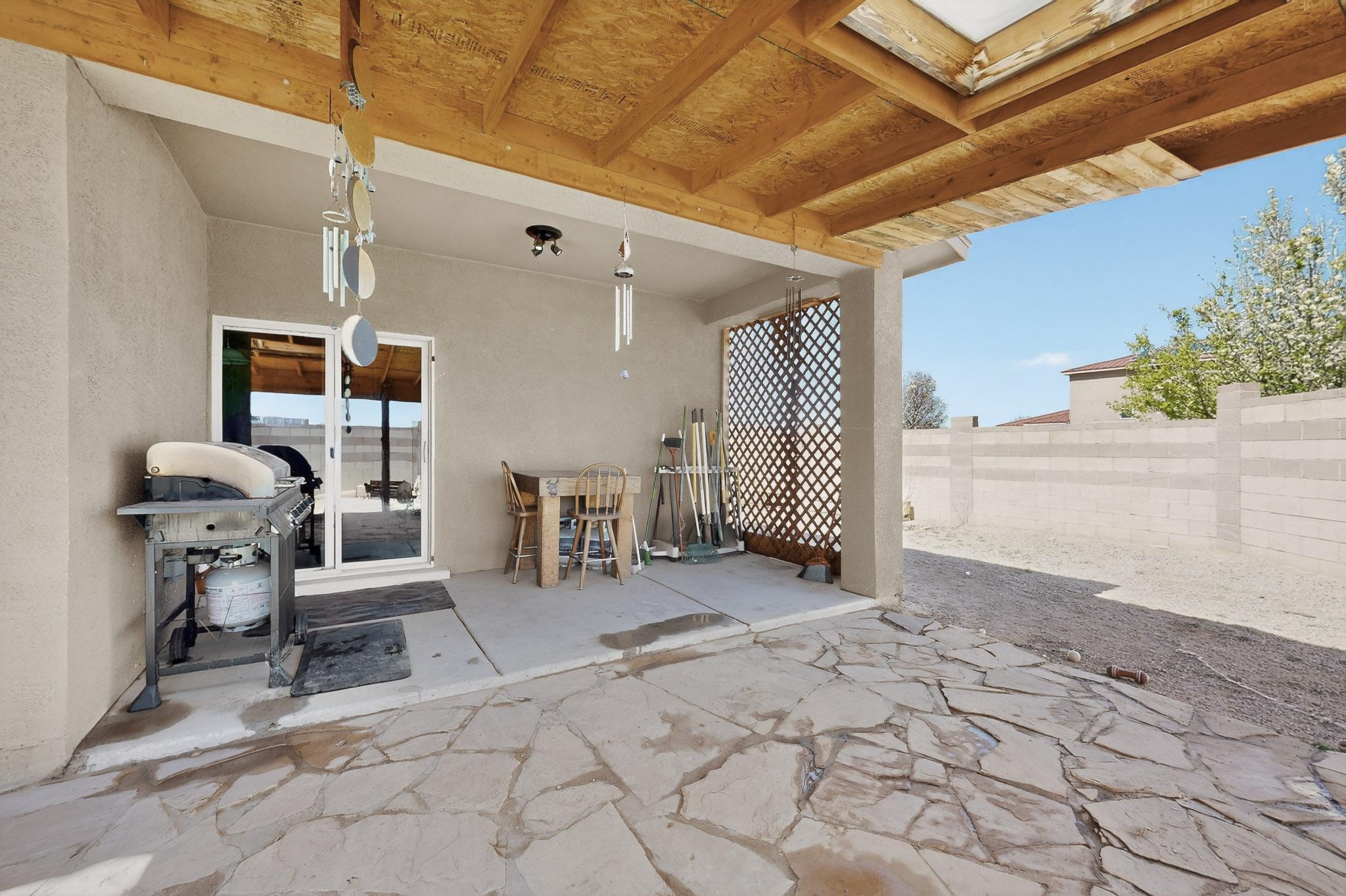 6701 Mountain Hawk Loop NE