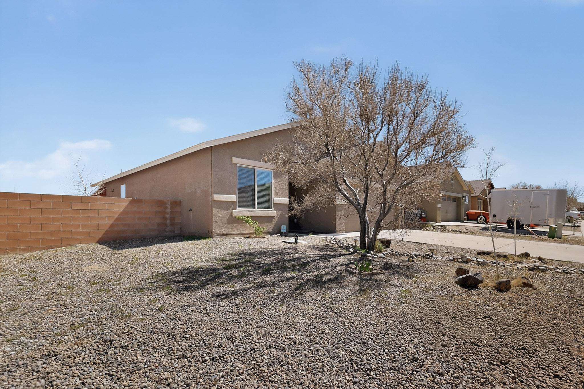 6701 Mountain Hawk Loop NE