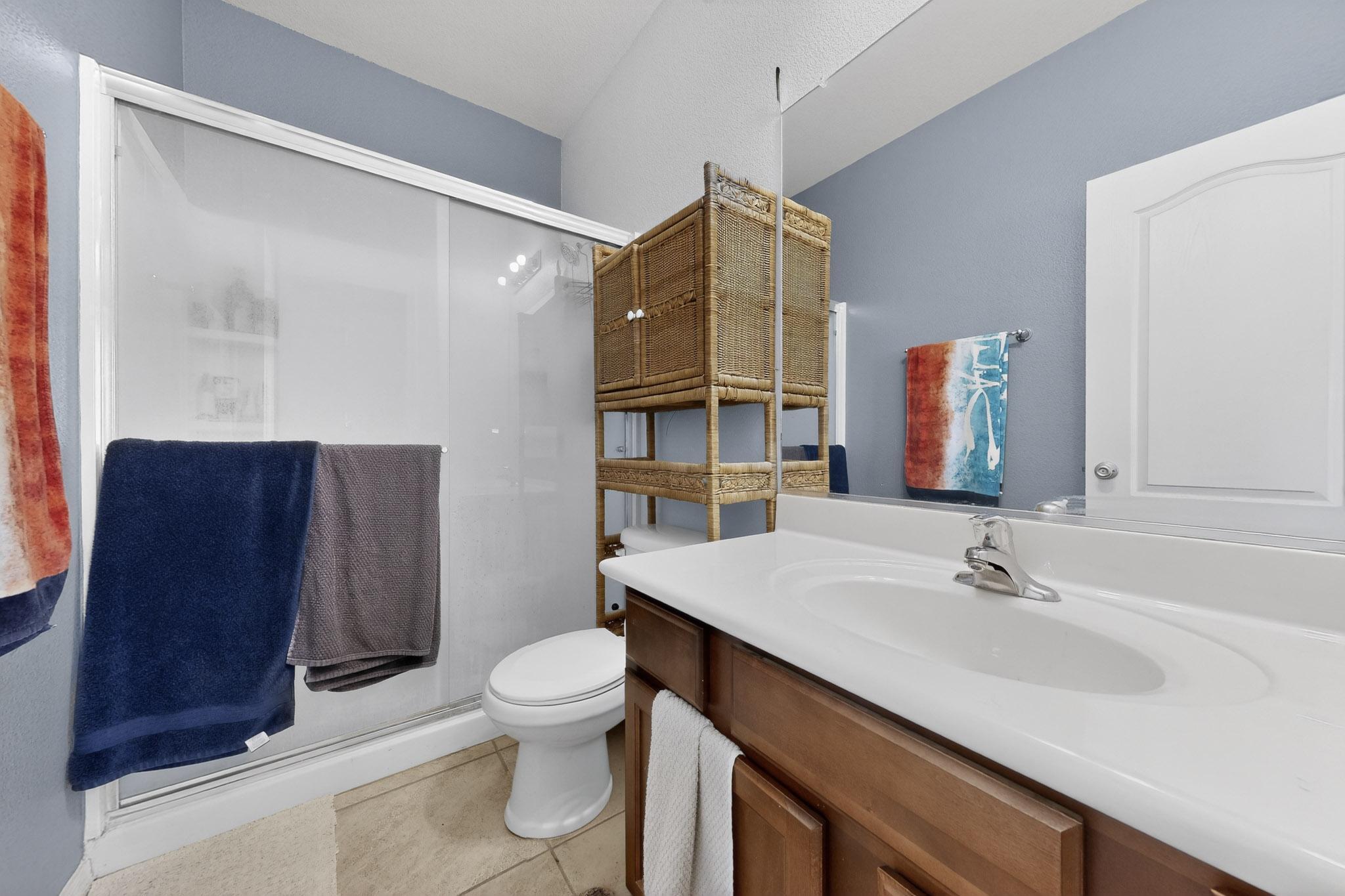 6701 Mountain Hawk Loop NE