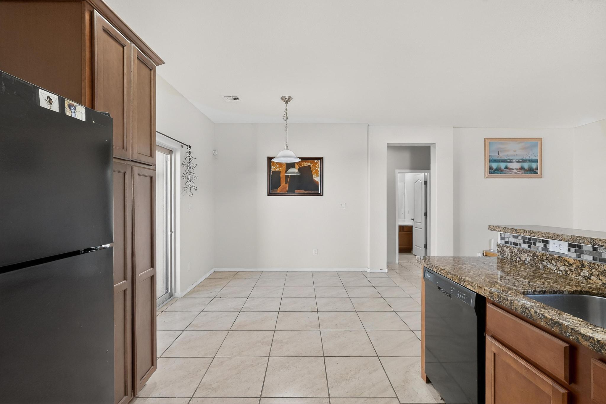 6701 Mountain Hawk Loop NE