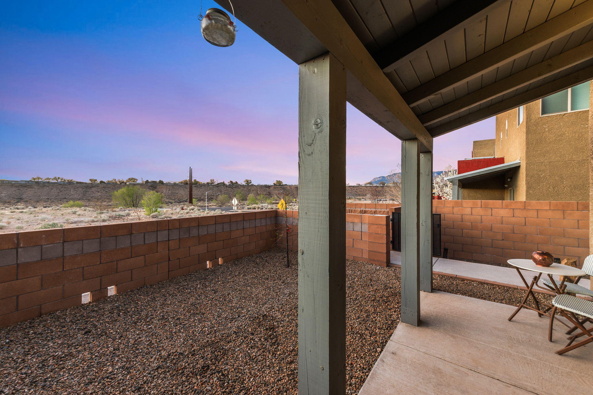 1616 Domino Drive SE