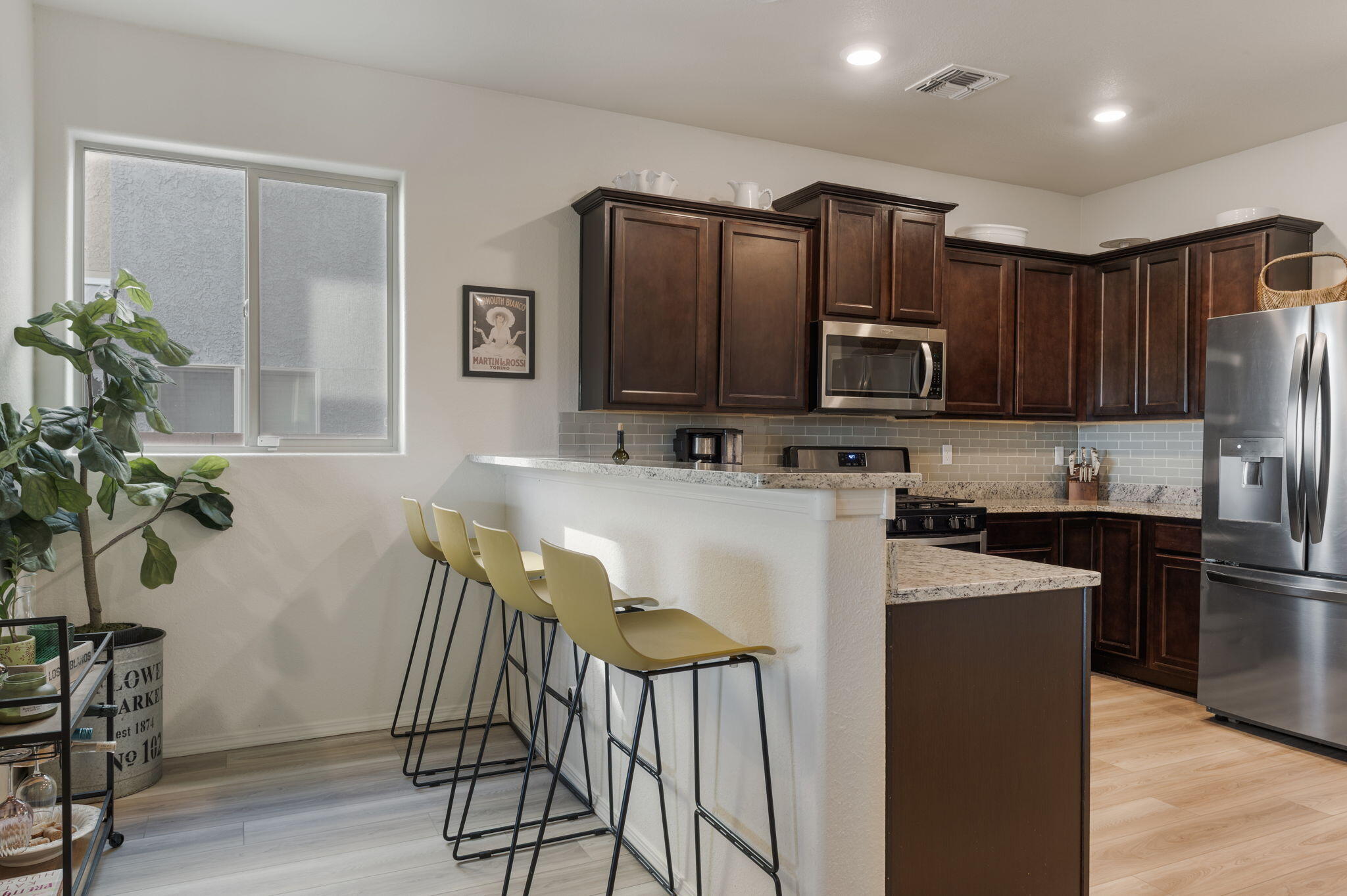 1616 Domino Drive SE