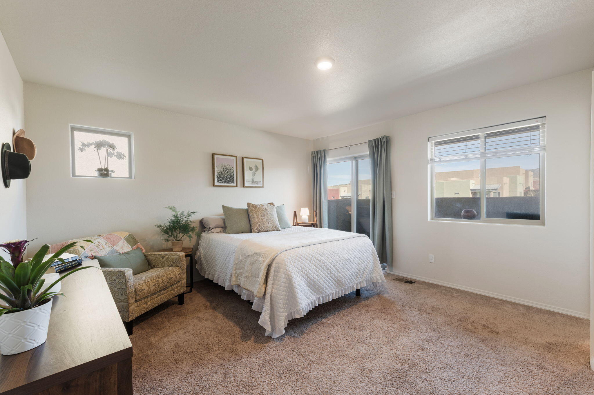 1616 Domino Drive SE