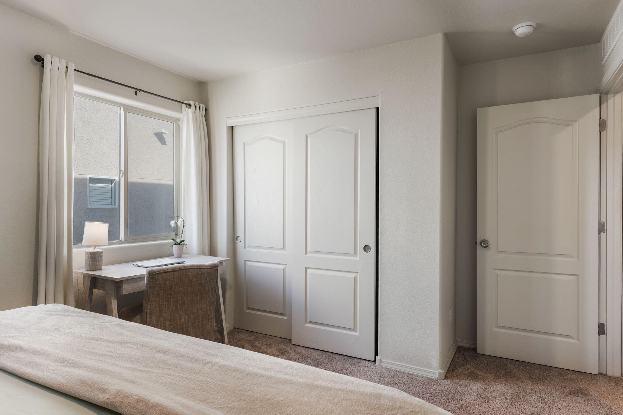 1616 Domino Drive SE