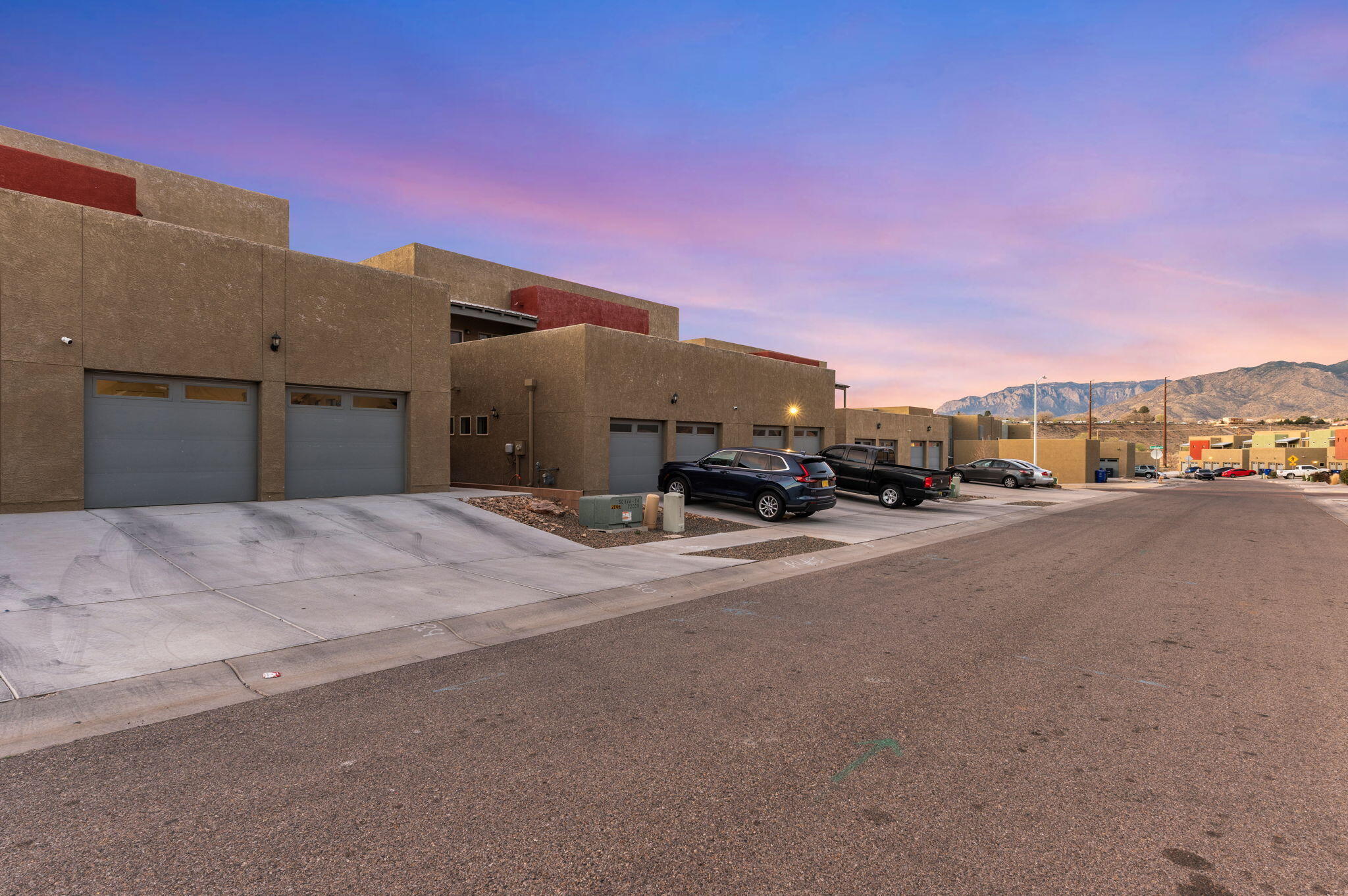 1616 Domino Drive SE
