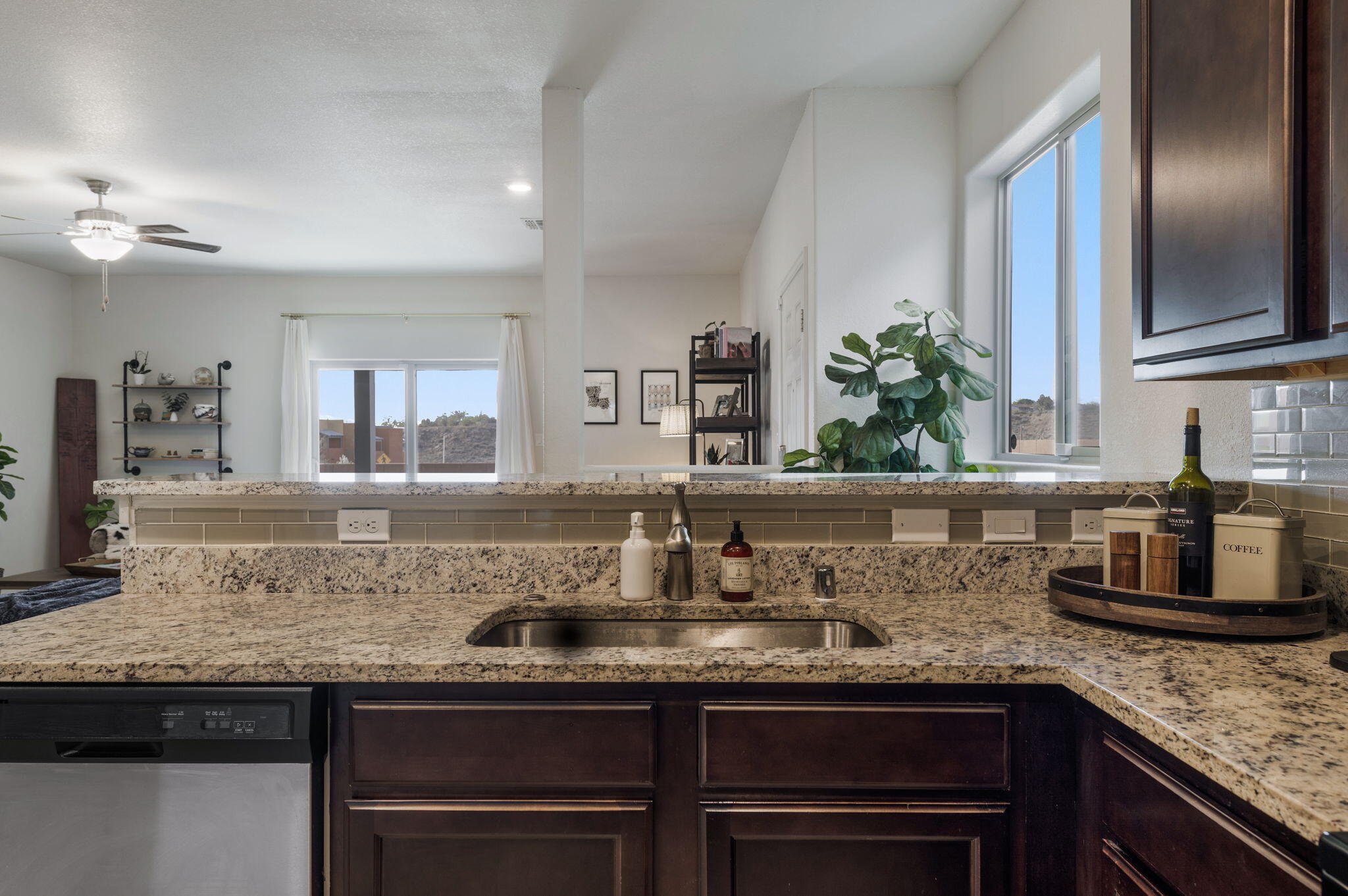 1616 Domino Drive SE